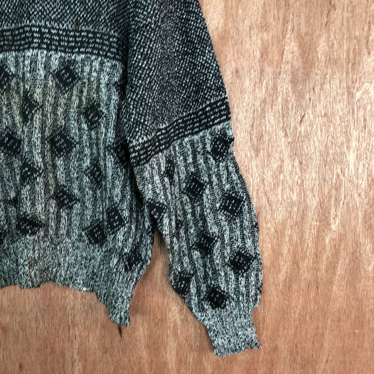 Vintage Nuovo New Forces Grey Knitwear art vintage #6117 Size US XL / EU 56 / 4 - 5 Thumbnail