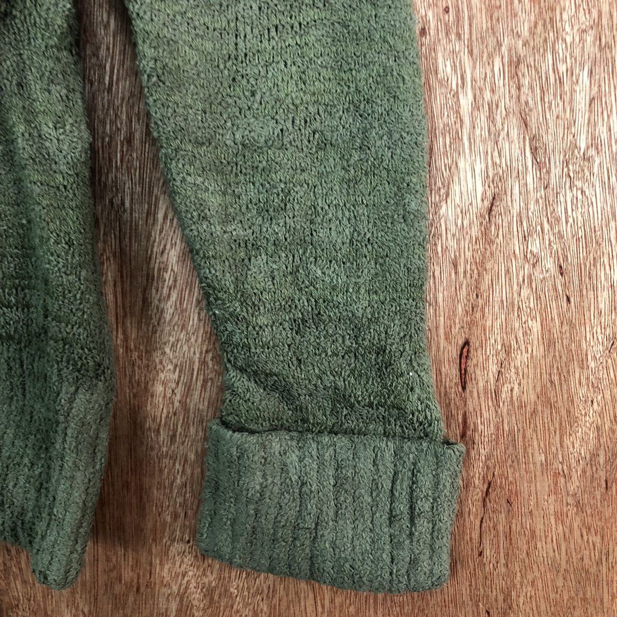 Aran Isles Knitwear D Gorge fleece cardigan Green Knit Sweater japan # c328 Size US M / EU 48-50 / 2 - 4 Thumbnail