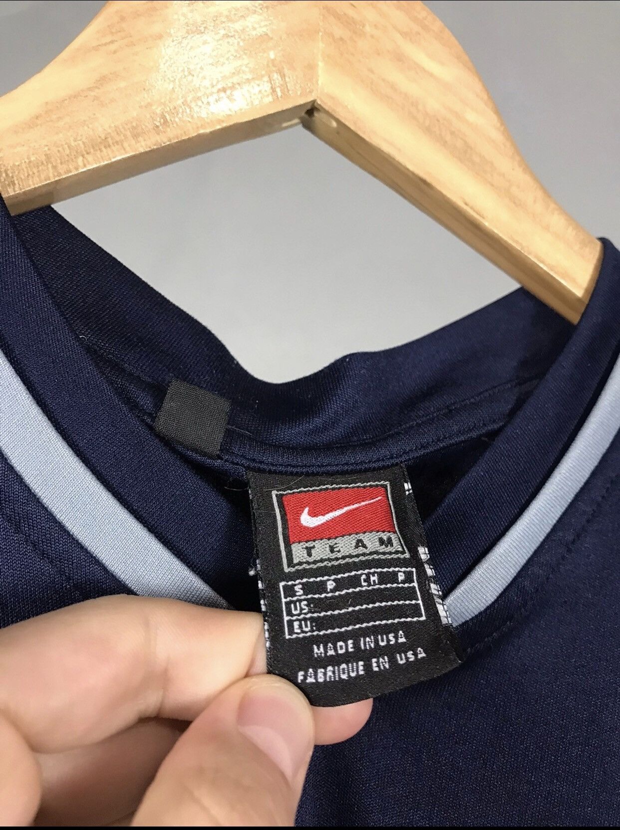 Nike Nike Vintage Sportwear Made In USA Navy Blue Tee Size US S / EU 44-46 / 1 - 4 Thumbnail