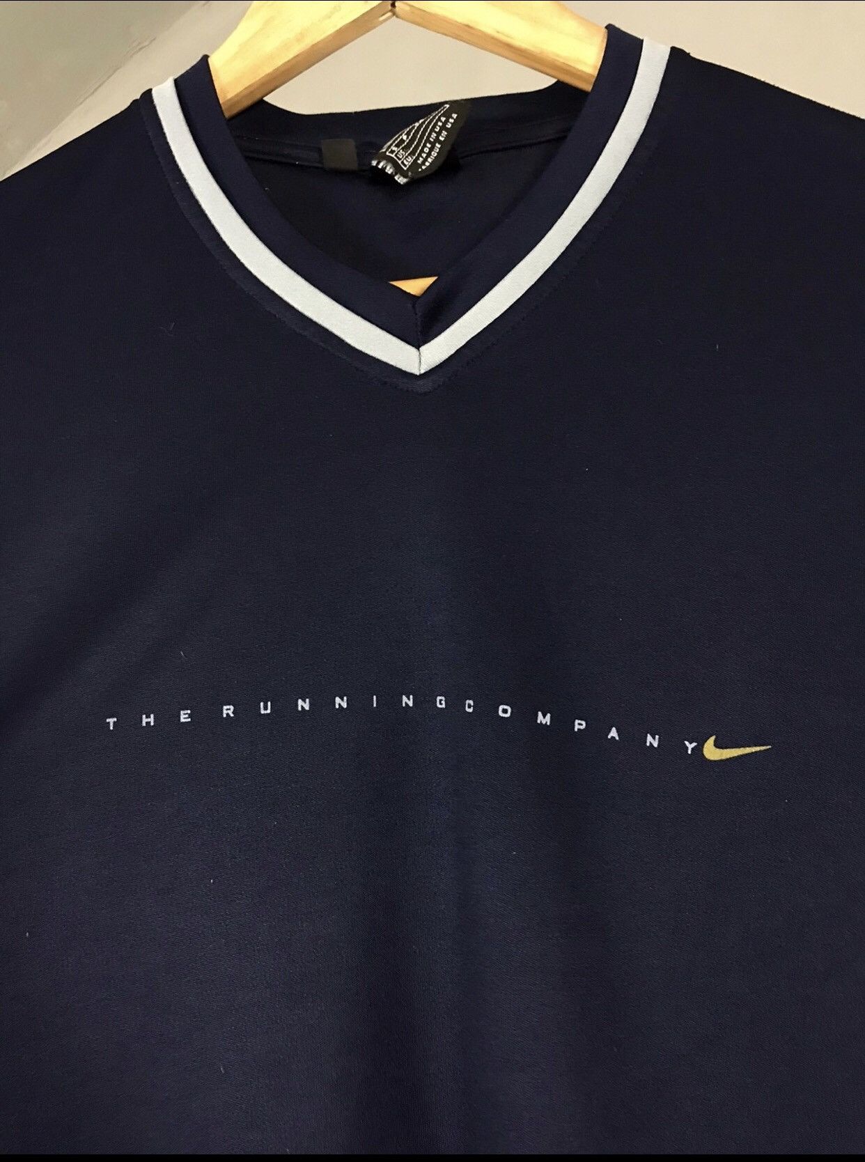 Nike Nike Vintage Sportwear Made In USA Navy Blue Tee Size US S / EU 44-46 / 1 - 3 Thumbnail