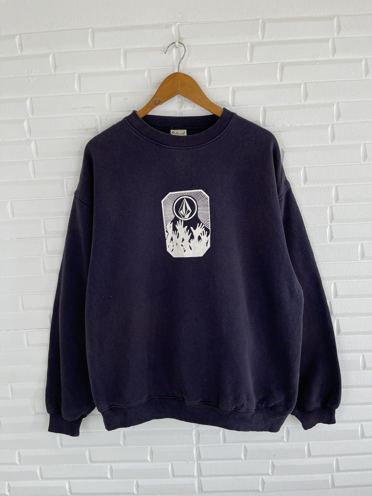 Volcom ❌FINAL DROP DELETE‼️Vintage VOLCOM 90’s Surfing USA Size US M / EU 48-50 / 2 - 1 Thumbnail