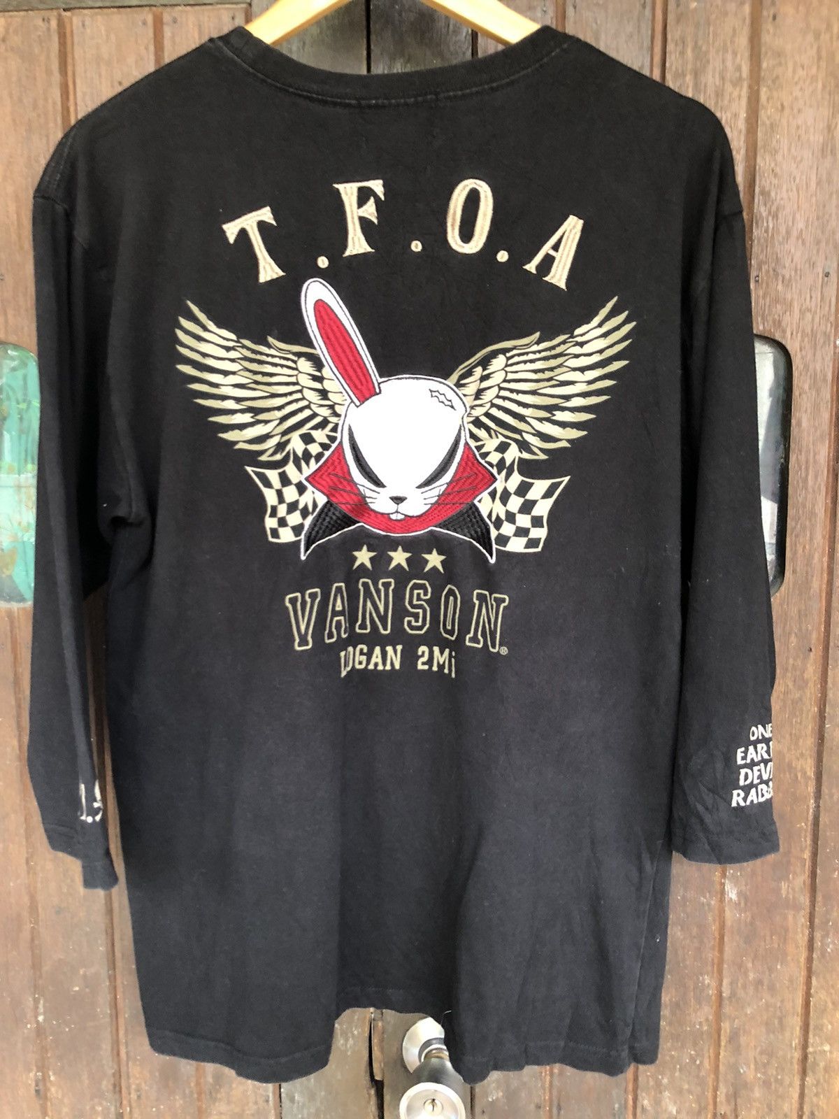 Anime vintage Anime TFOA x Vanson Motorcycle 3 Quarter Black shirt Size US L / EU 52-54 / 3 - 1 Thumbnail