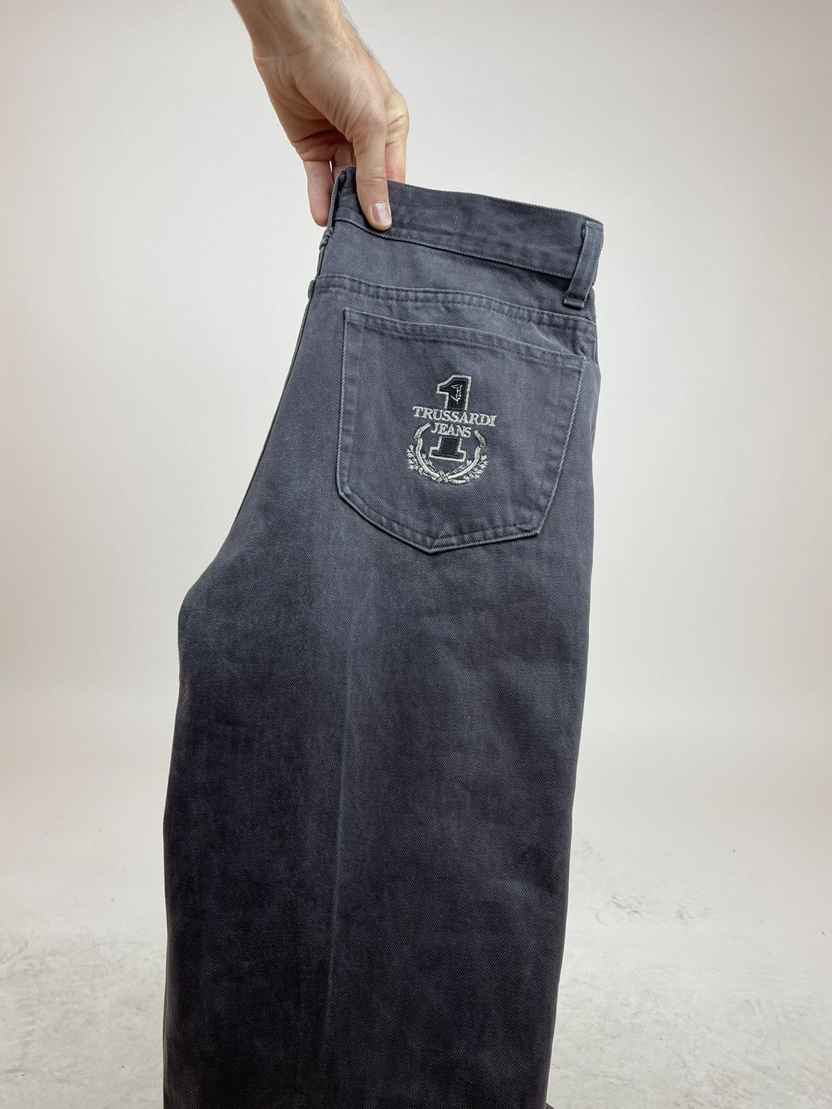 Trussardi Trussardi vintage Jeans #1 made in Italy 90s Mens size 30x32 Size US 30 / EU 46 - 8 Thumbnail