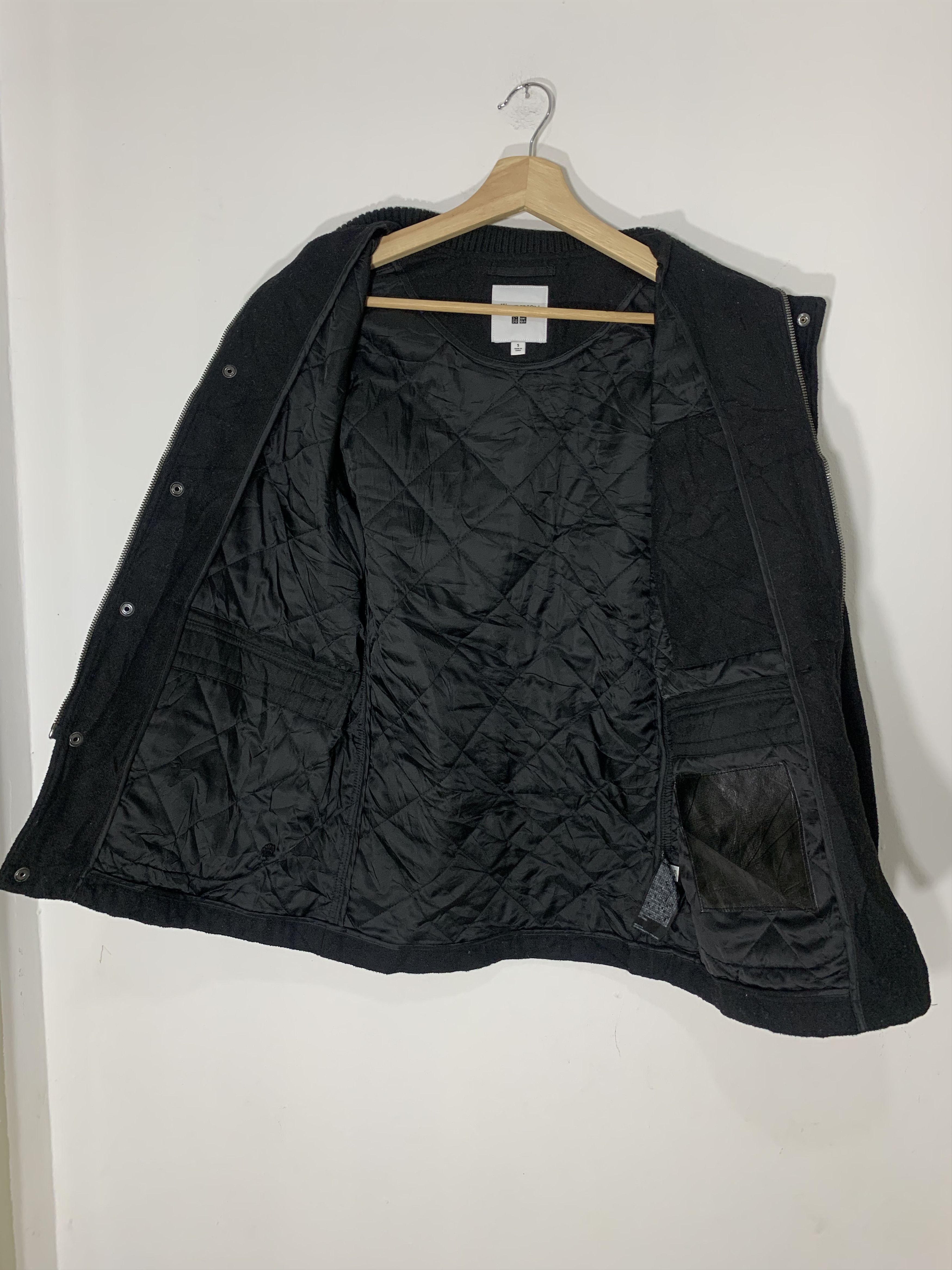 JW Anderson × Uniqlo JwAnderson x uniqlo pocket jacket Size US S / EU 44-46 / 1 - 3 Thumbnail