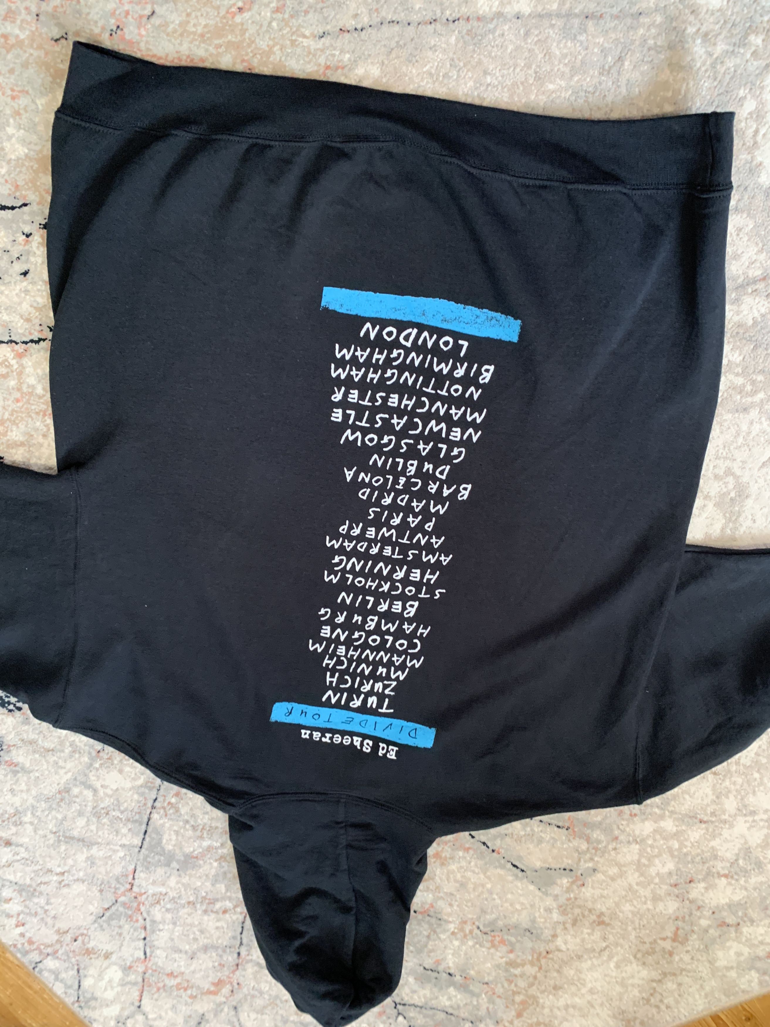 Other Ed Sheeran Divide Tour Hoodie Size US XL / EU 56 / 4 - 3 Thumbnail
