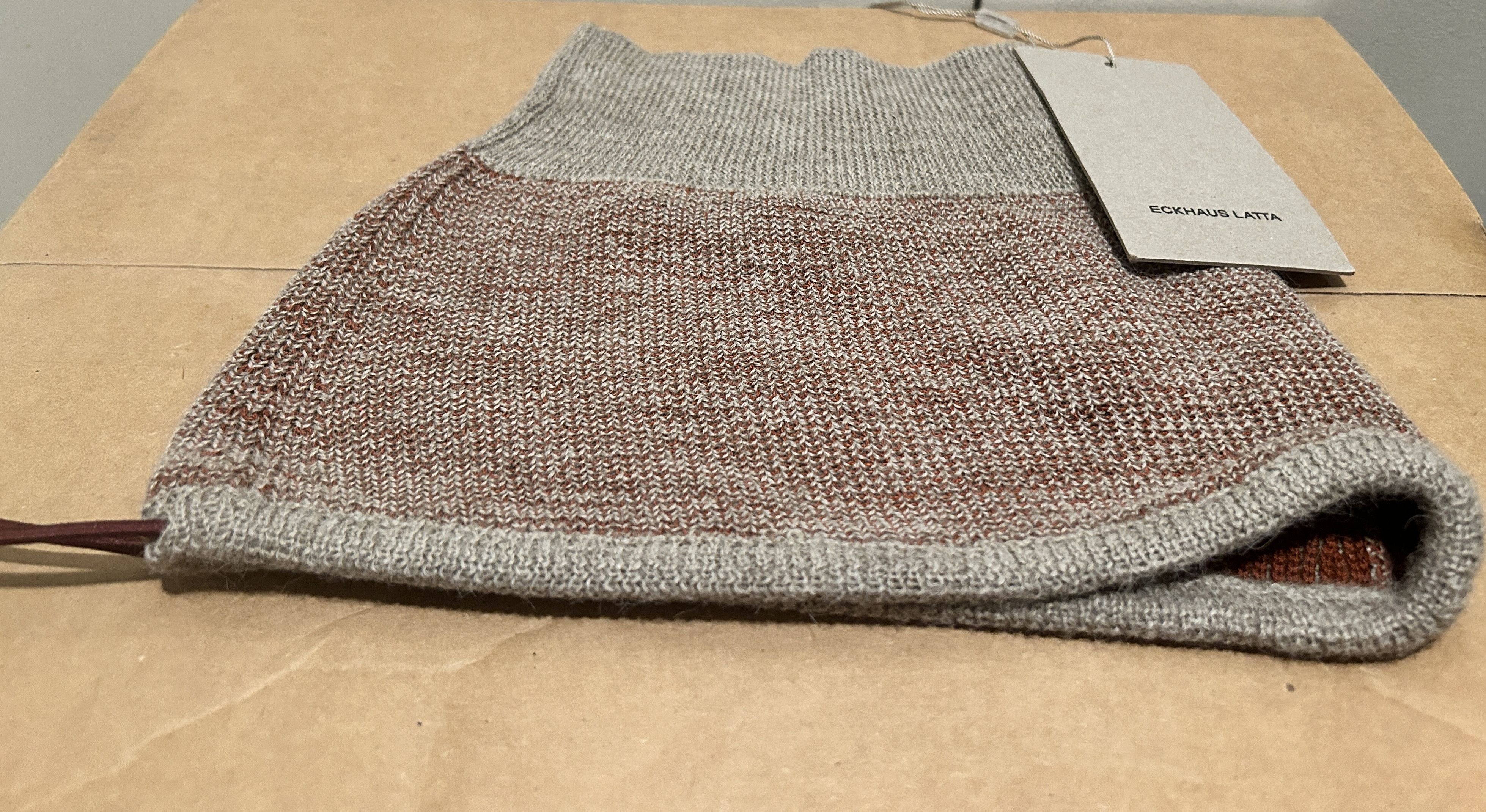Eckhaus Latta Eckhaus Latta Stop Snood Carnelian Size ONE SIZE - 1 Thumbnail