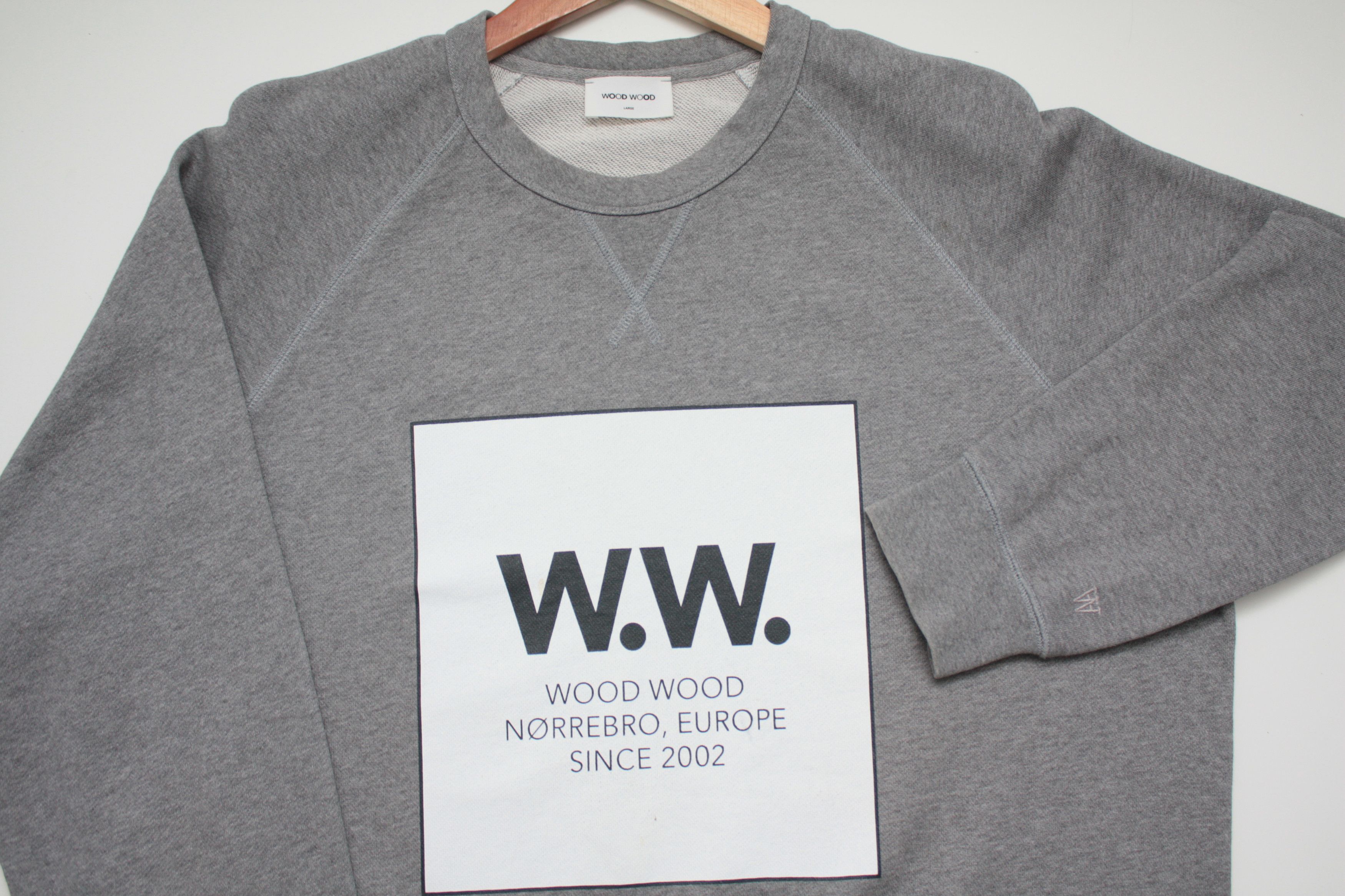 Wood Wood Wood Wood Grey Crew Neck Sweatshirt Size Large Men's Size US L / EU 52-54 / 3 - 3 Thumbnail