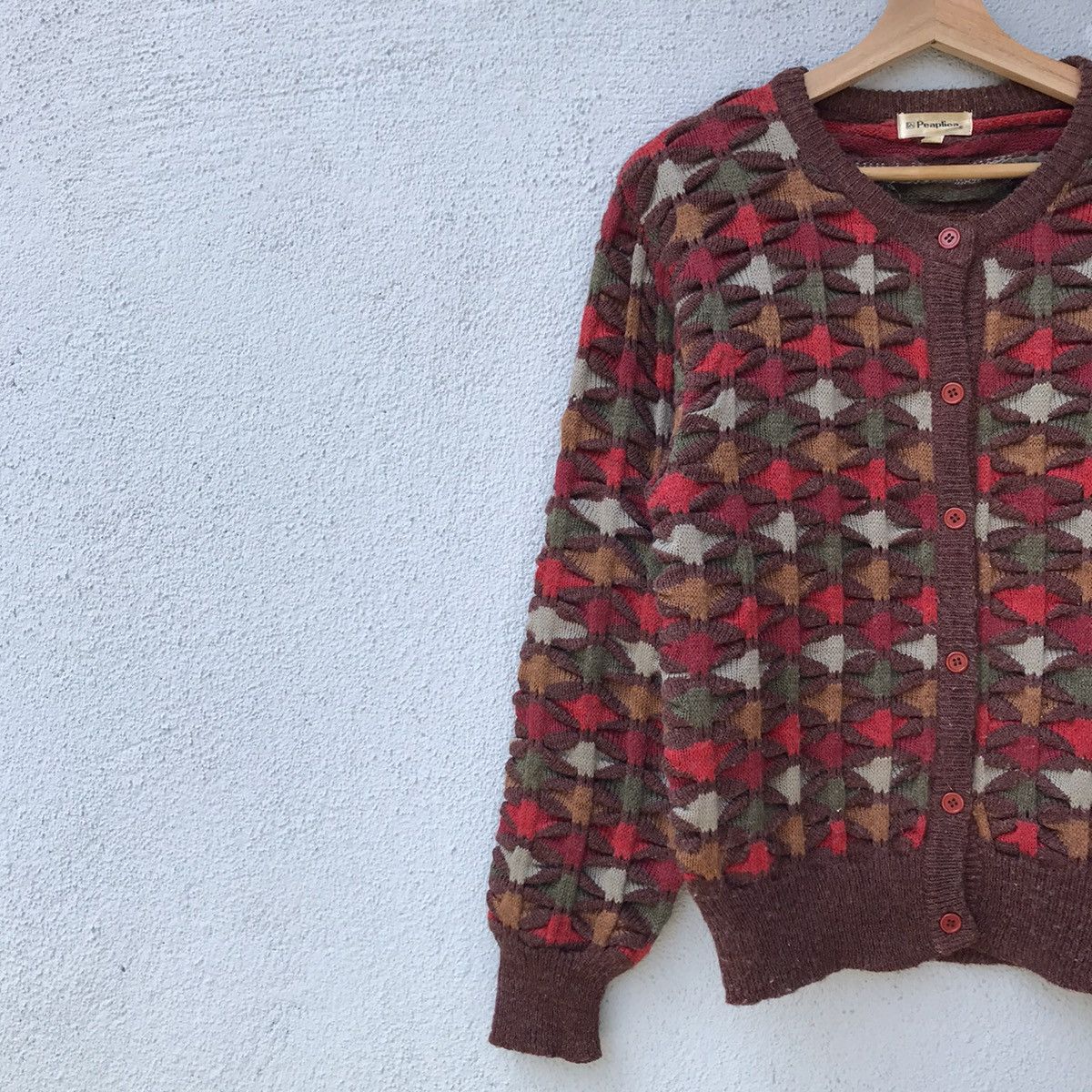 Aran Isles Knitwear Vintage Peapliea Multicoloure Embossed Knit Sweater Cardigan Size US M / EU 48-50 / 2 - 4 Thumbnail