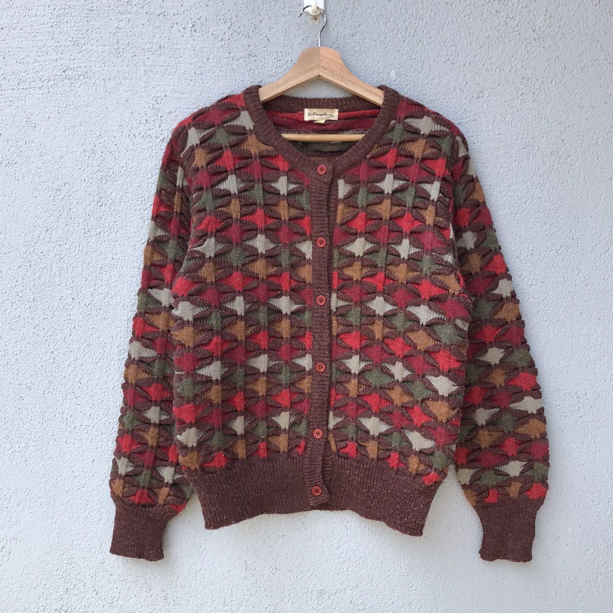 Aran Isles Knitwear Vintage Peapliea Multicoloure Embossed Knit Sweater Cardigan Size US M / EU 48-50 / 2 - 1 Thumbnail