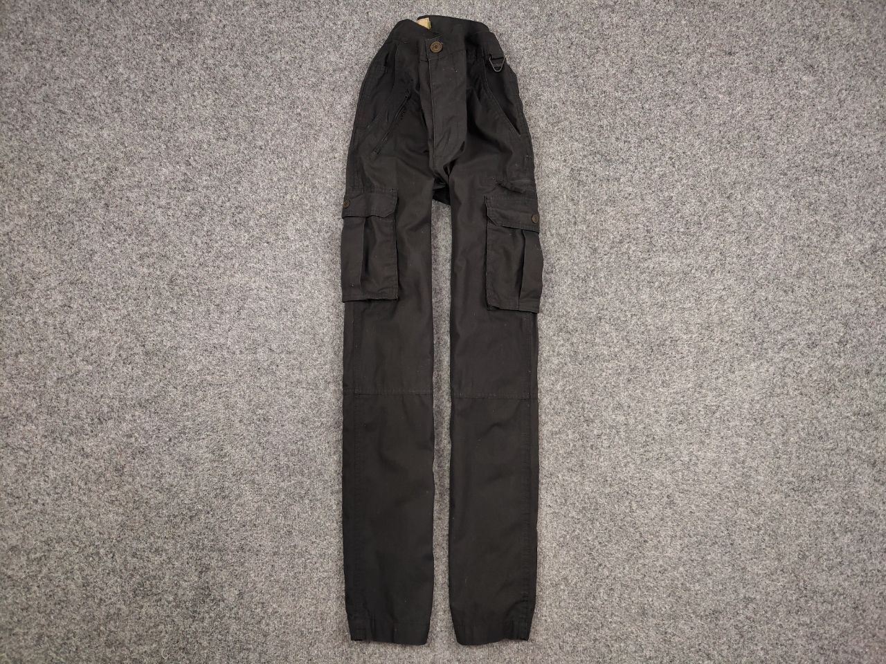 Japanese Brand Vintage 90's Cargo Pants Travis Scott Japan Dark Gray Hype Size US 34 / EU 50 - 1 Thumbnail