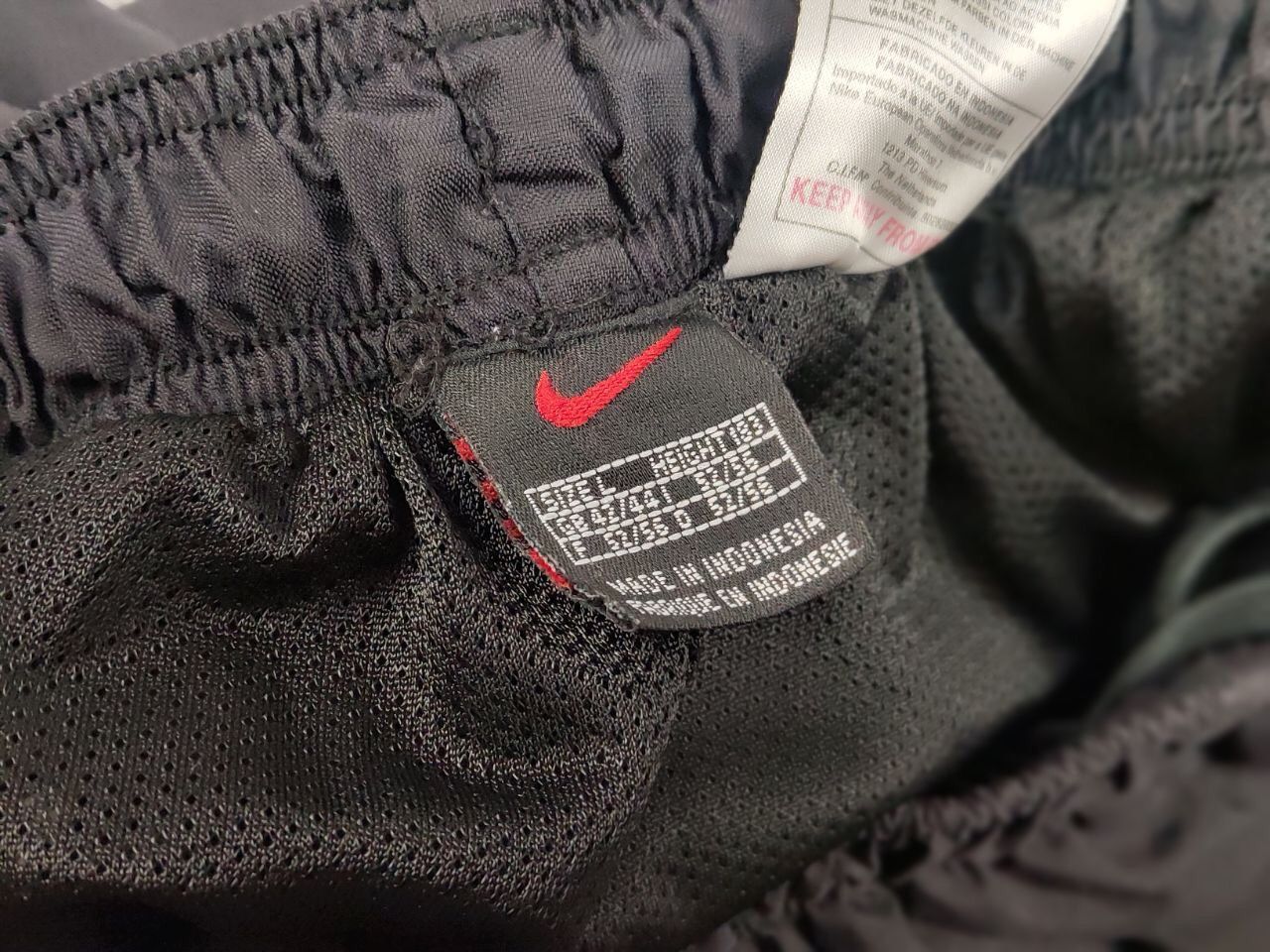 Nike Vintage Nike Swoosh Track Black Jogger Pants Travis Scott Size US 34 / EU 50 - 18 Thumbnail