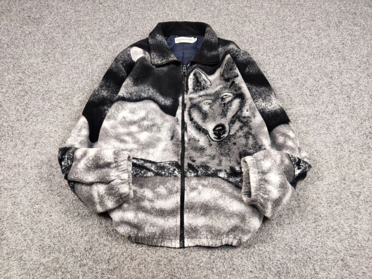 Vintage Vintage 90's Fleece Zip Jacket Over Art Winter Wolf Hype Size US S / EU 44-46 / 1 - 2 Thumbnail