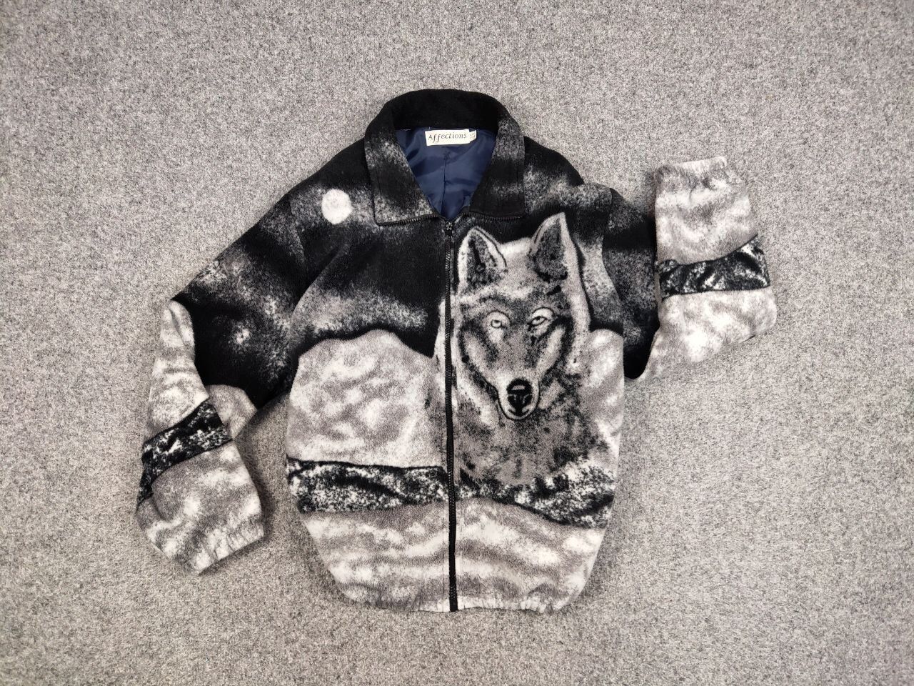Vintage Vintage 90's Fleece Zip Jacket Over Art Winter Wolf Hype Size US S / EU 44-46 / 1 - 16 Thumbnail