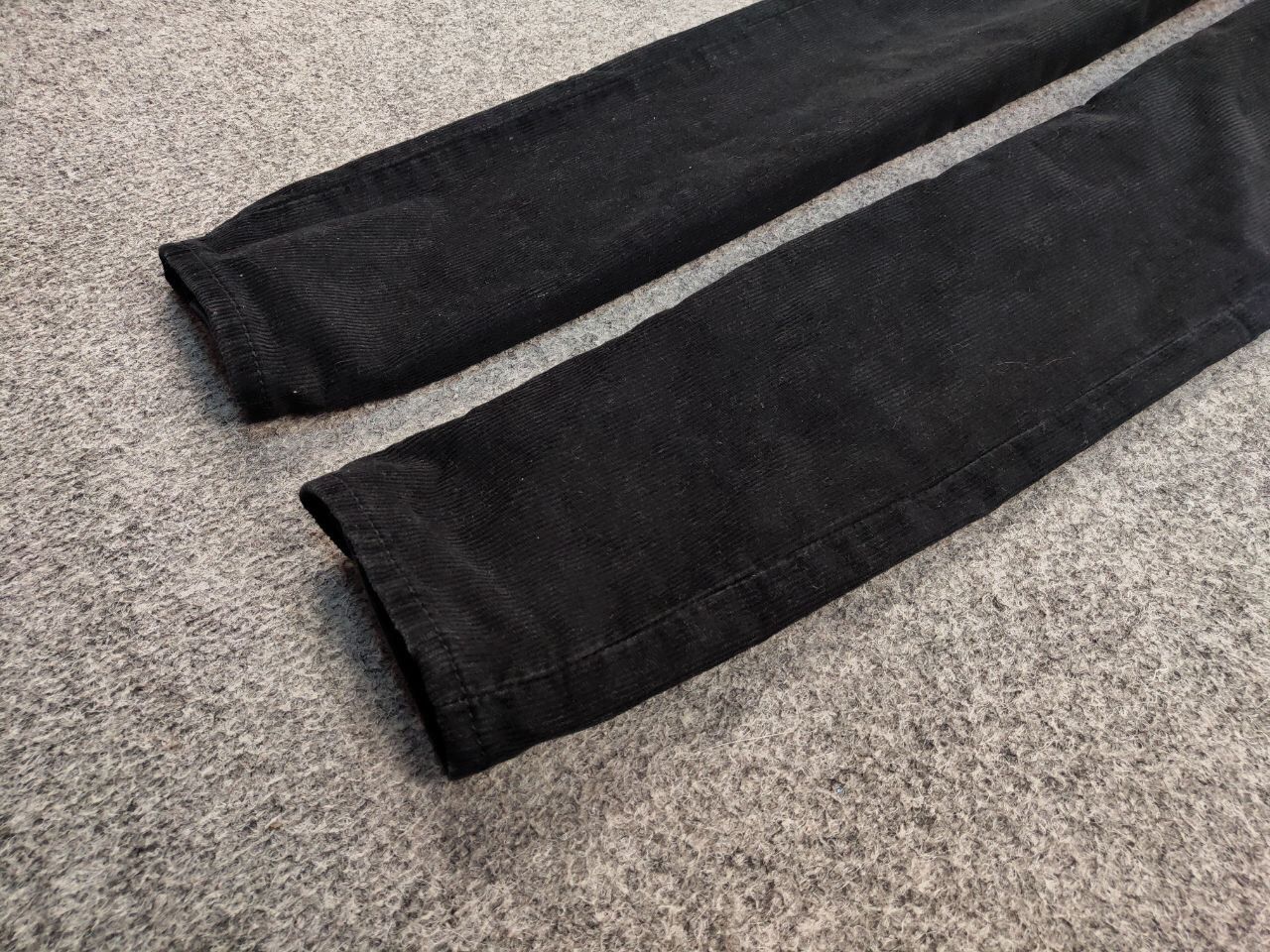 Levi's Vintage 90's Levi’s 751 Corduroy Pants Black Velvet Jeans Size US 33 - 5 Thumbnail