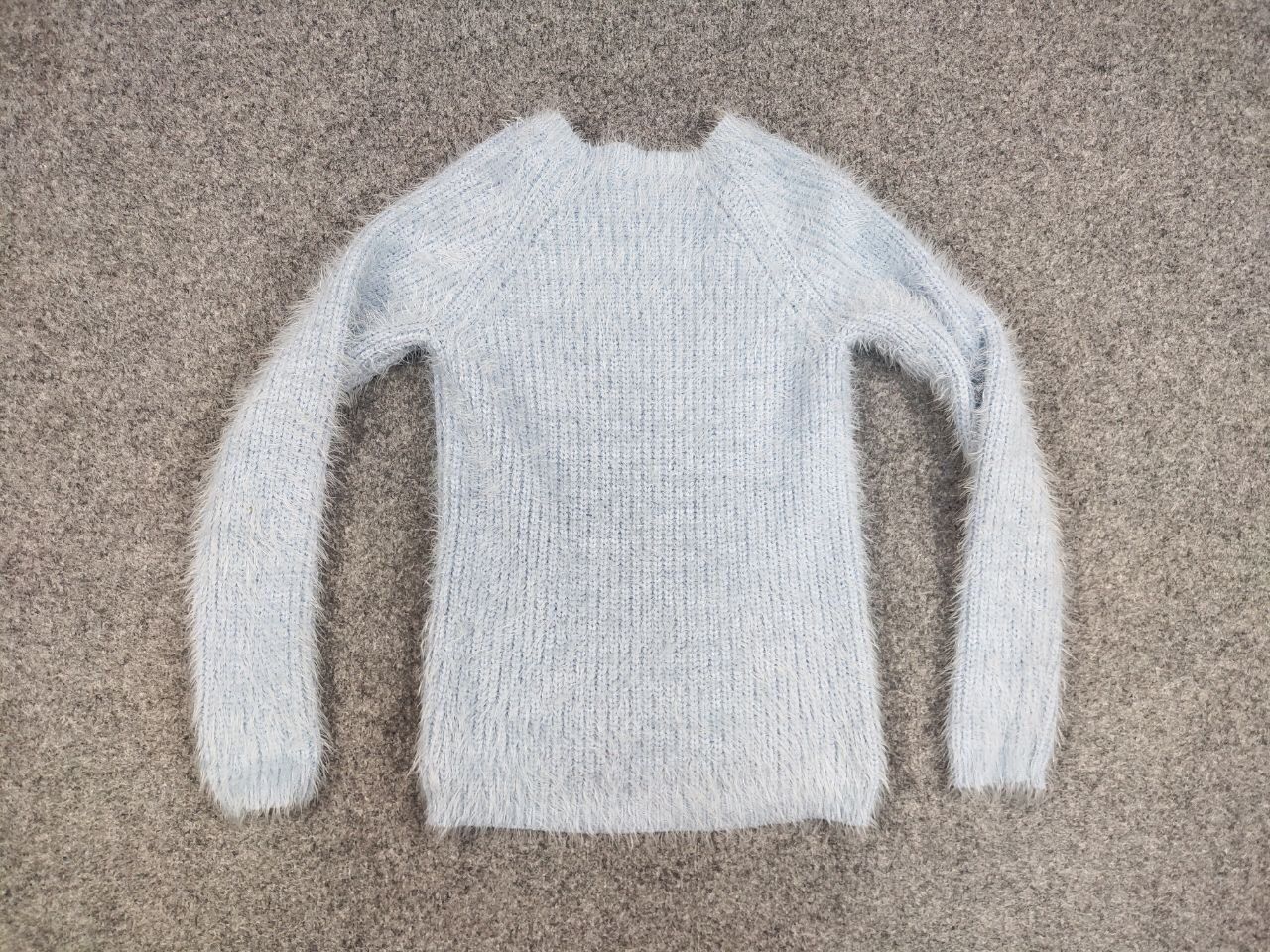 Japanese Brand Vintage Japanese Blue Mohair Style Fuzzy Crewneck Sweater Size US XS / EU 42 / 0 - 17 Thumbnail