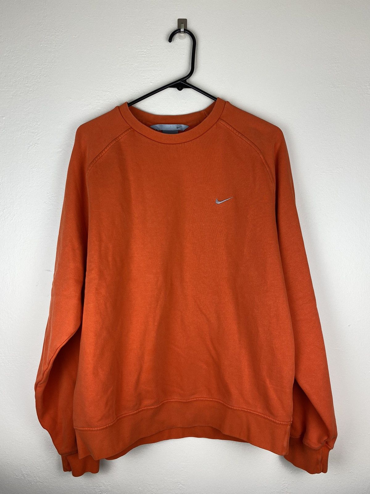 Nike × Vintage Vintage 00’s Nike Crewneck Sweatshirt Orange Silver Tag y2k Size US M / EU 48-50 / 2 - 1 Thumbnail