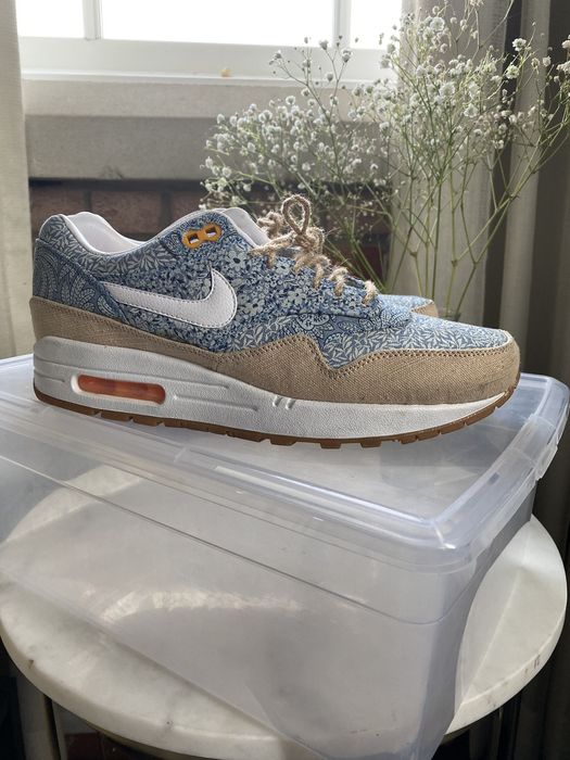 Air max best sale one liberty