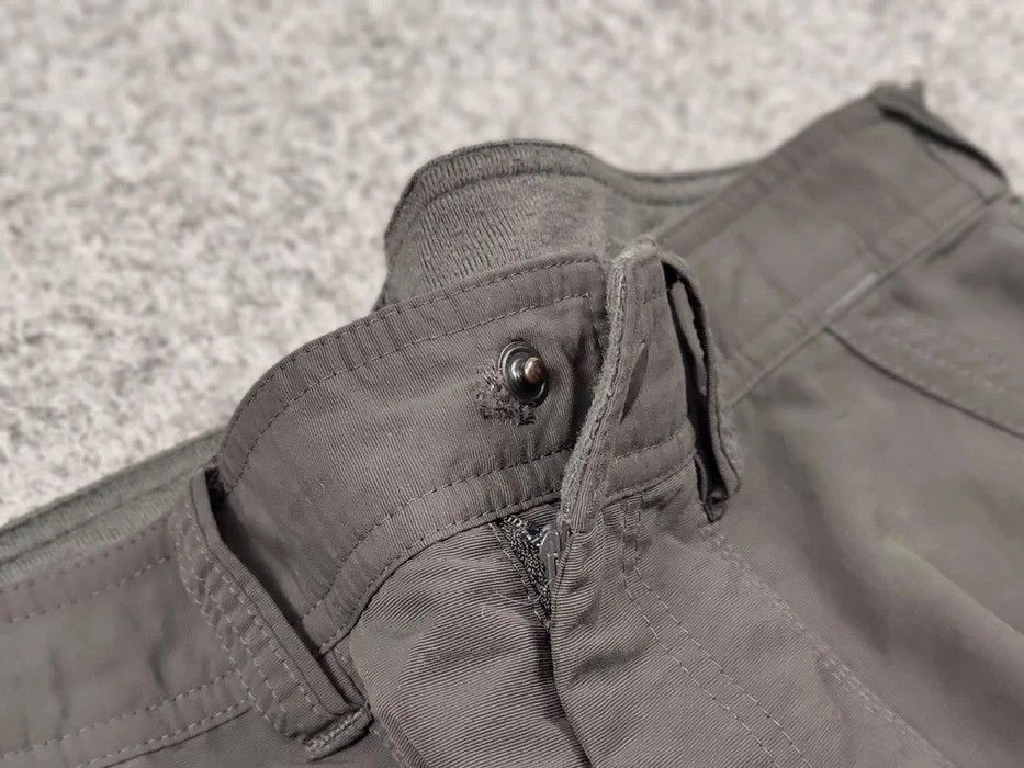 The North Face Vintage The North Face Nylon logo Gray Track Hiking Pants Size US 34 / EU 50 - 8 Thumbnail