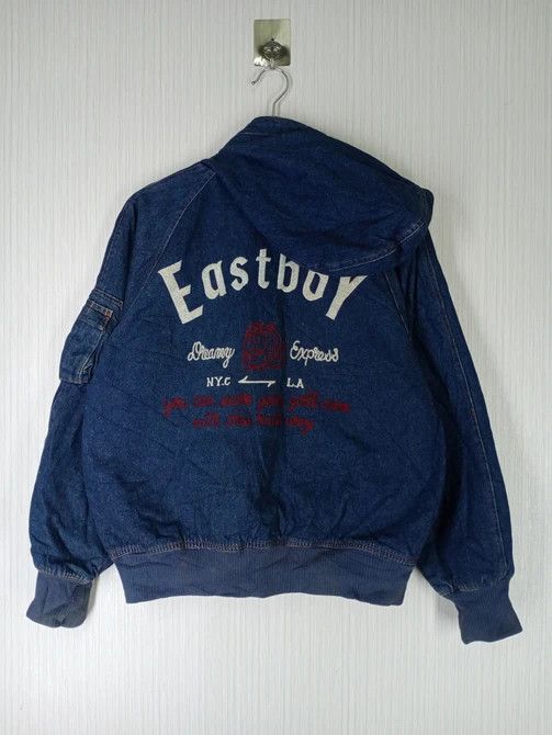 Japanese Brand VINTAGE EAST BOY VARSITY DENIM BOMBER JACKET Size US M / EU 48-50 / 2 - 1 Thumbnail
