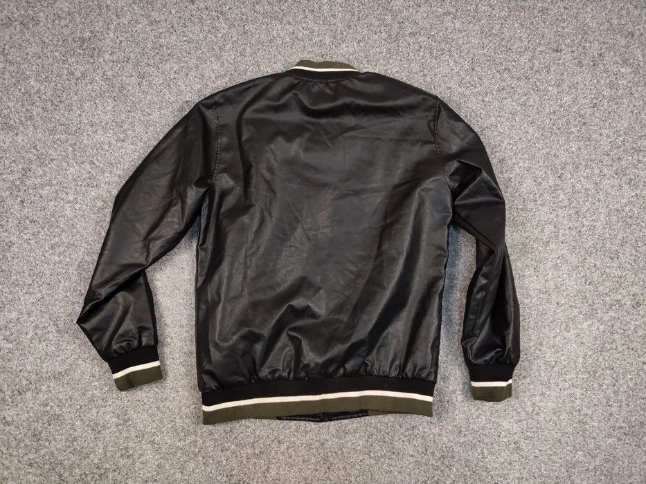 Vintage Vintage y2k Varsity Letterman Bomber Jacket Eco leather Size US L / EU 52-54 / 3 - 7 Thumbnail