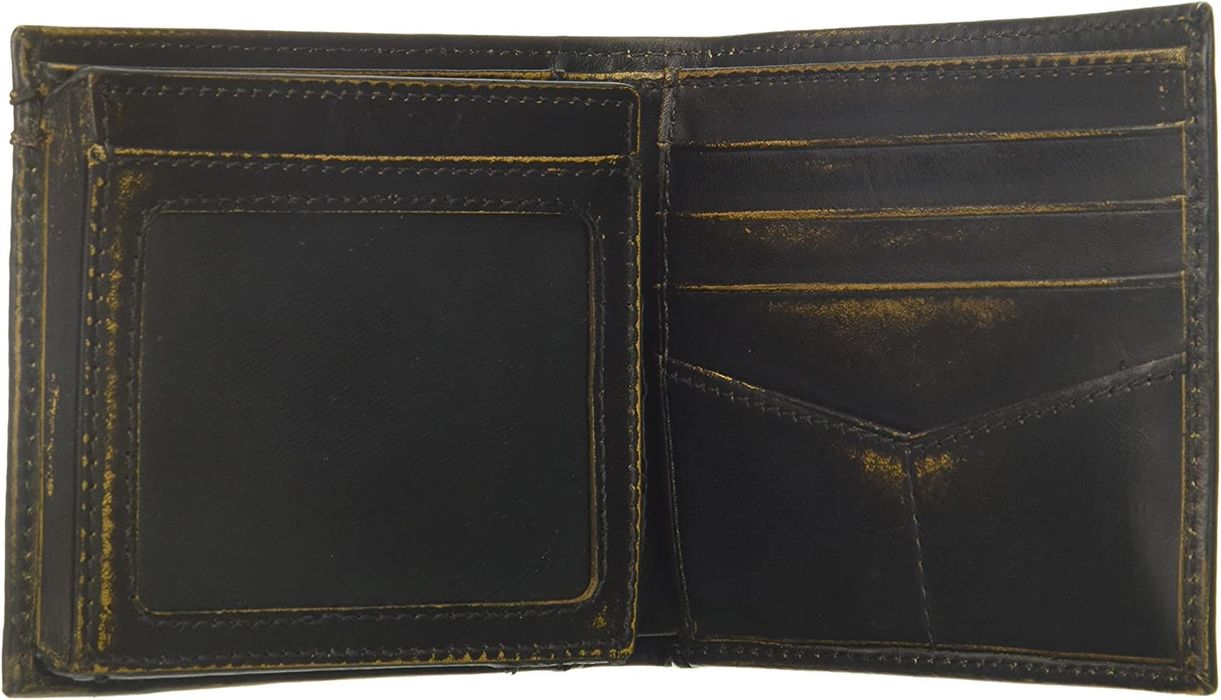 The Unbranded Brand Fossil Men's Leather Bifold Wallet with Flip ID