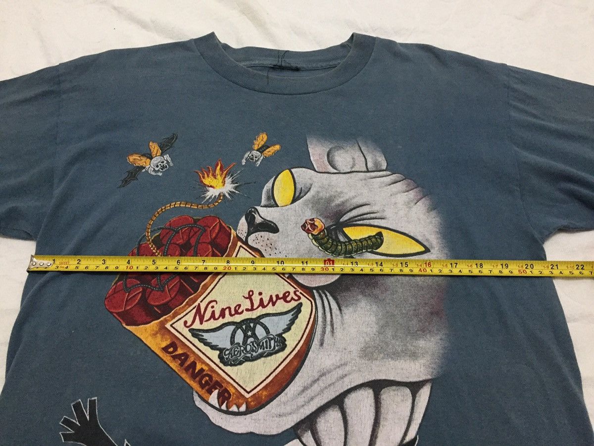 Aerosmith Vintage 1997 Aerosmith Nine Lives Tour Underlicense Giant Size US XL / EU 56 / 4 - 9 Thumbnail