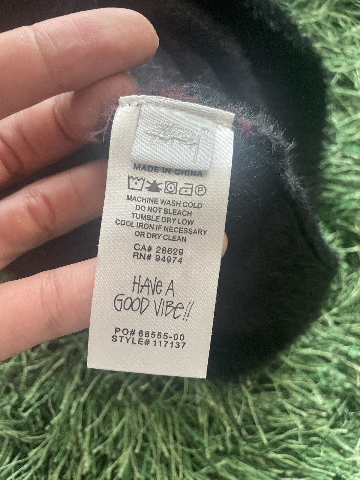 Stussy Stussy black shaggy cardigan Size US L / EU 52-54 / 3 - 2 Thumbnail