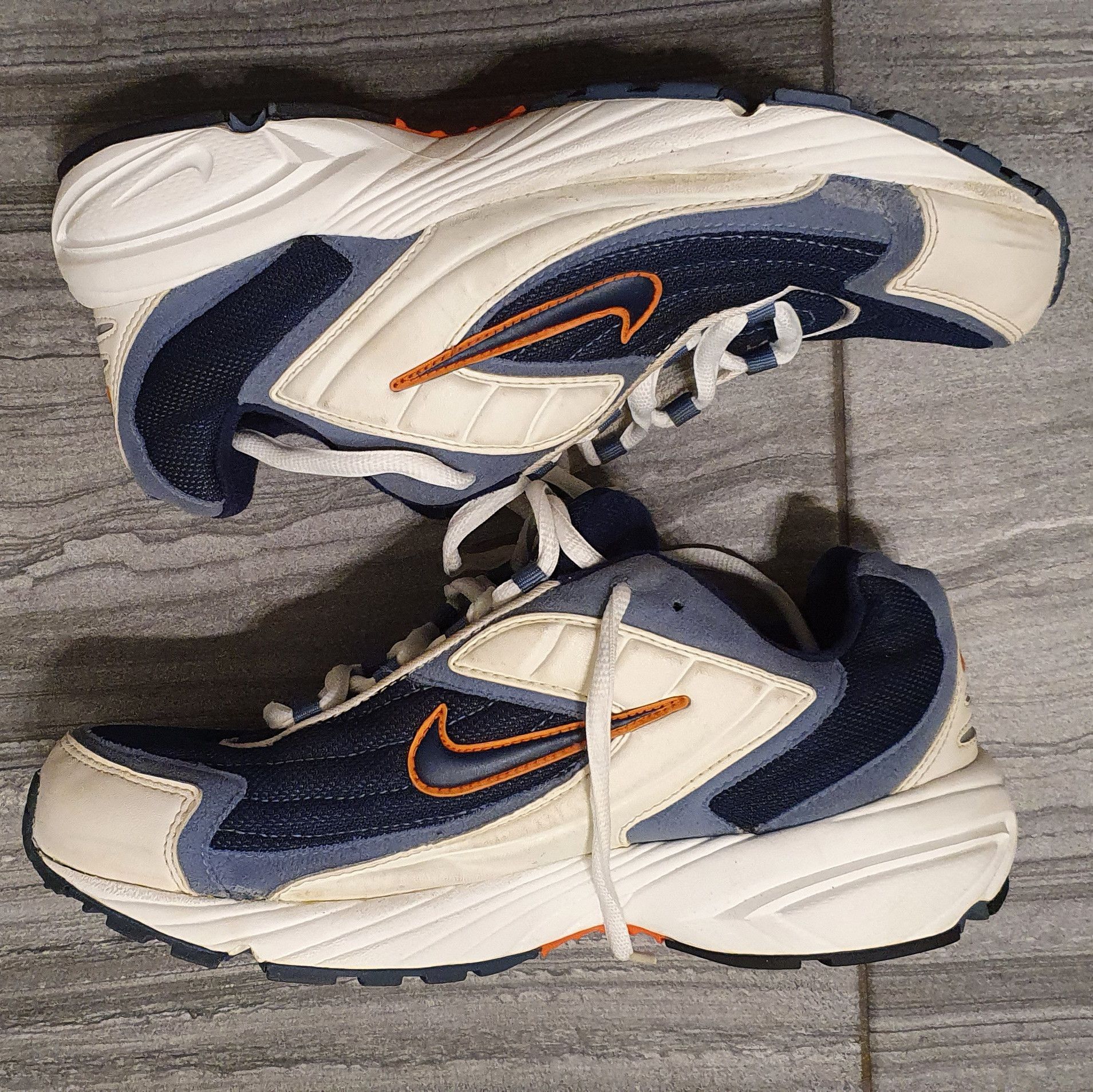 Nike Vintage Vintage 2001 nike air attest running dad shoes wmns Grailed