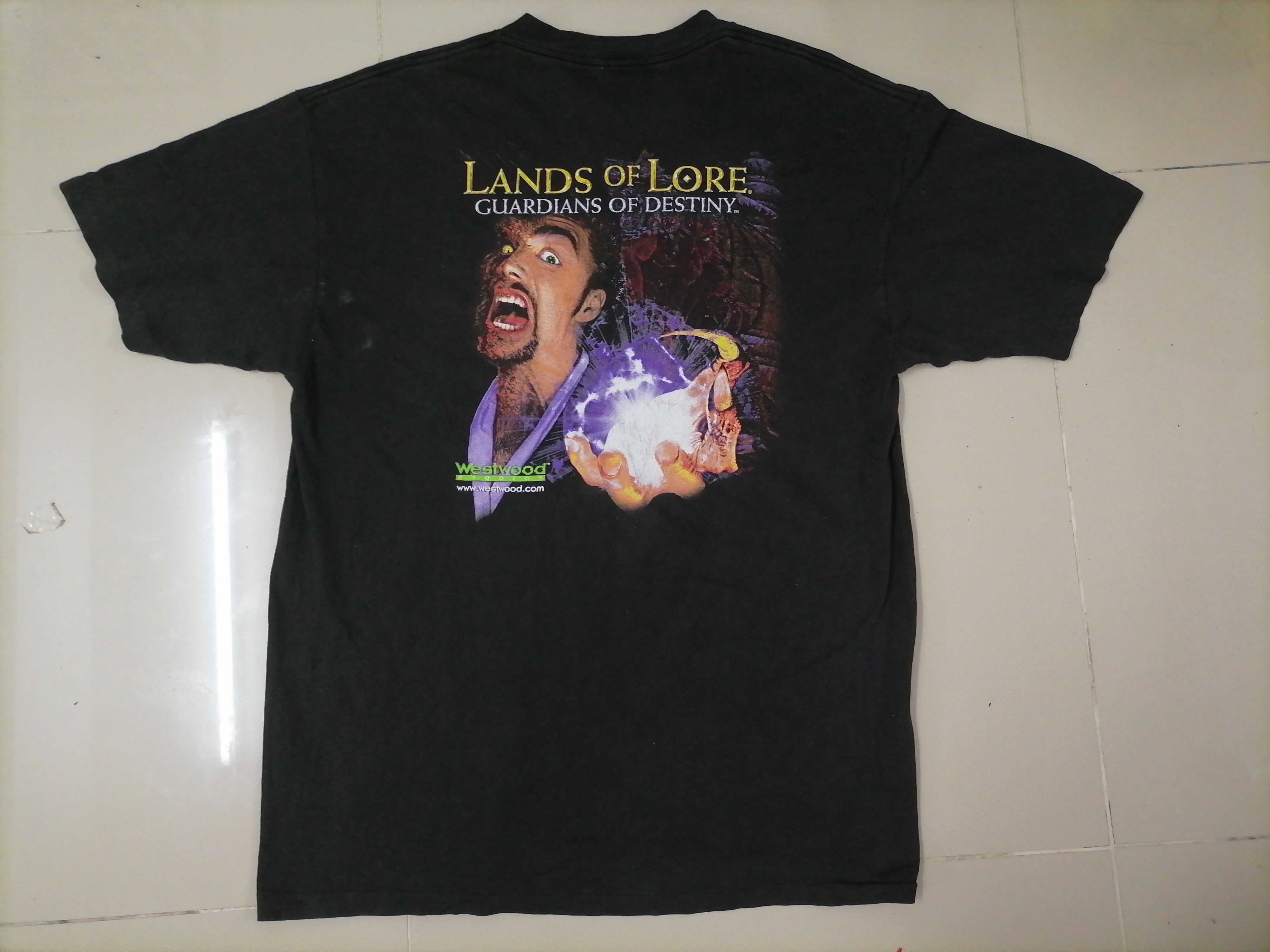 Vintage Vintage 90s Lands Of Lore Guardians Of Destiny Tee Size US XL / EU 56 / 4 - 2 Thumbnail