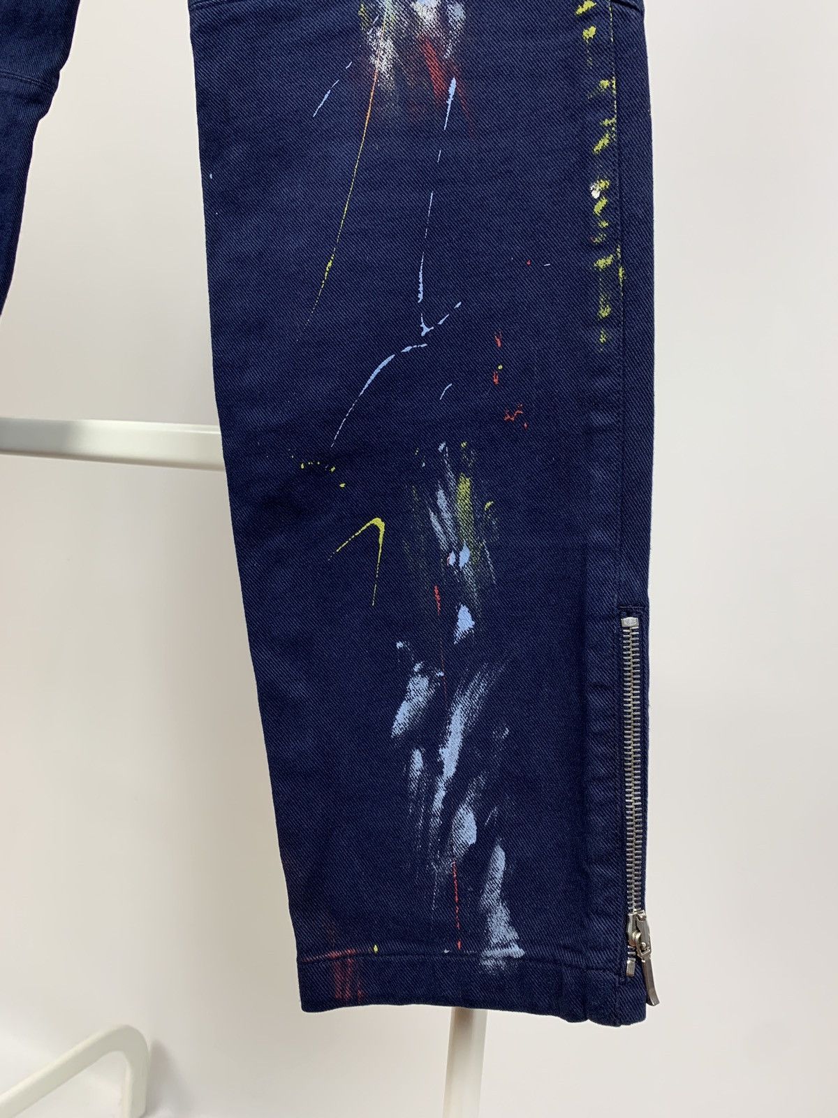 Alexander McQueen Alexander McQueen Biker Paint Splatter Ankle Zip Denim Pants Size 28" / US 6 / IT 42 - 15 Thumbnail