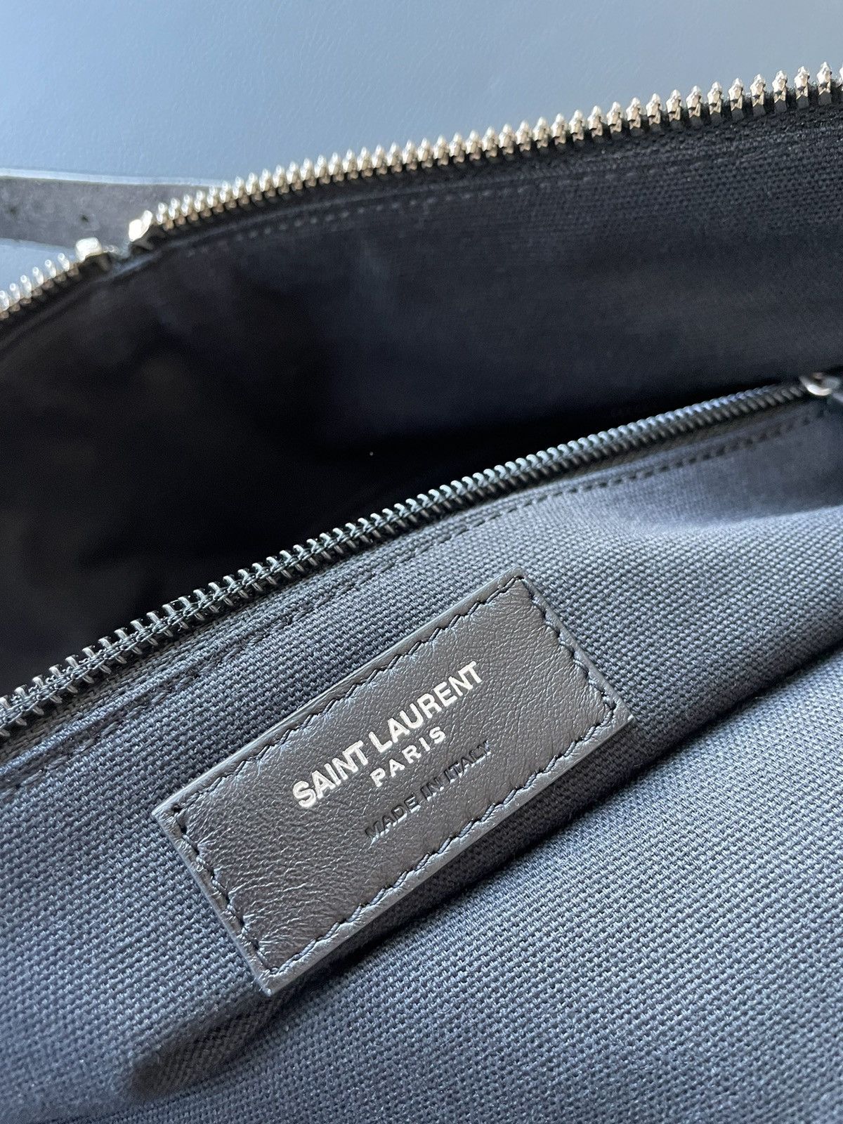 Hedi Slimane × Saint Laurent Paris × Yves Saint Laurent Limited Rare Brand New Runway Canvas Leather Large Tote Bag Size ONE SIZE - 6 Thumbnail