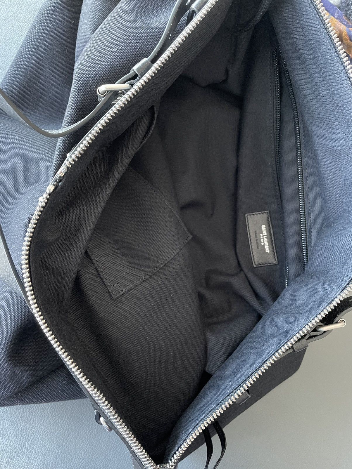 Hedi Slimane × Saint Laurent Paris × Yves Saint Laurent Limited Rare Brand New Runway Canvas Leather Large Tote Bag Size ONE SIZE - 13 Thumbnail