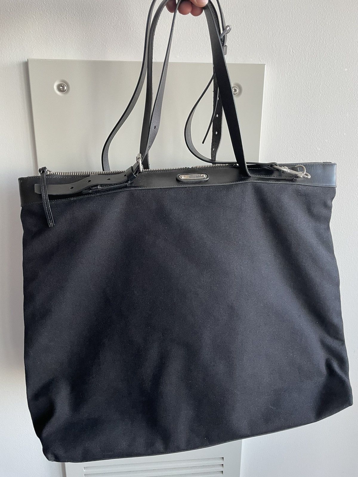 Hedi Slimane × Saint Laurent Paris × Yves Saint Laurent Limited Rare Brand New Runway Canvas Leather Large Tote Bag Size ONE SIZE - 4 Thumbnail