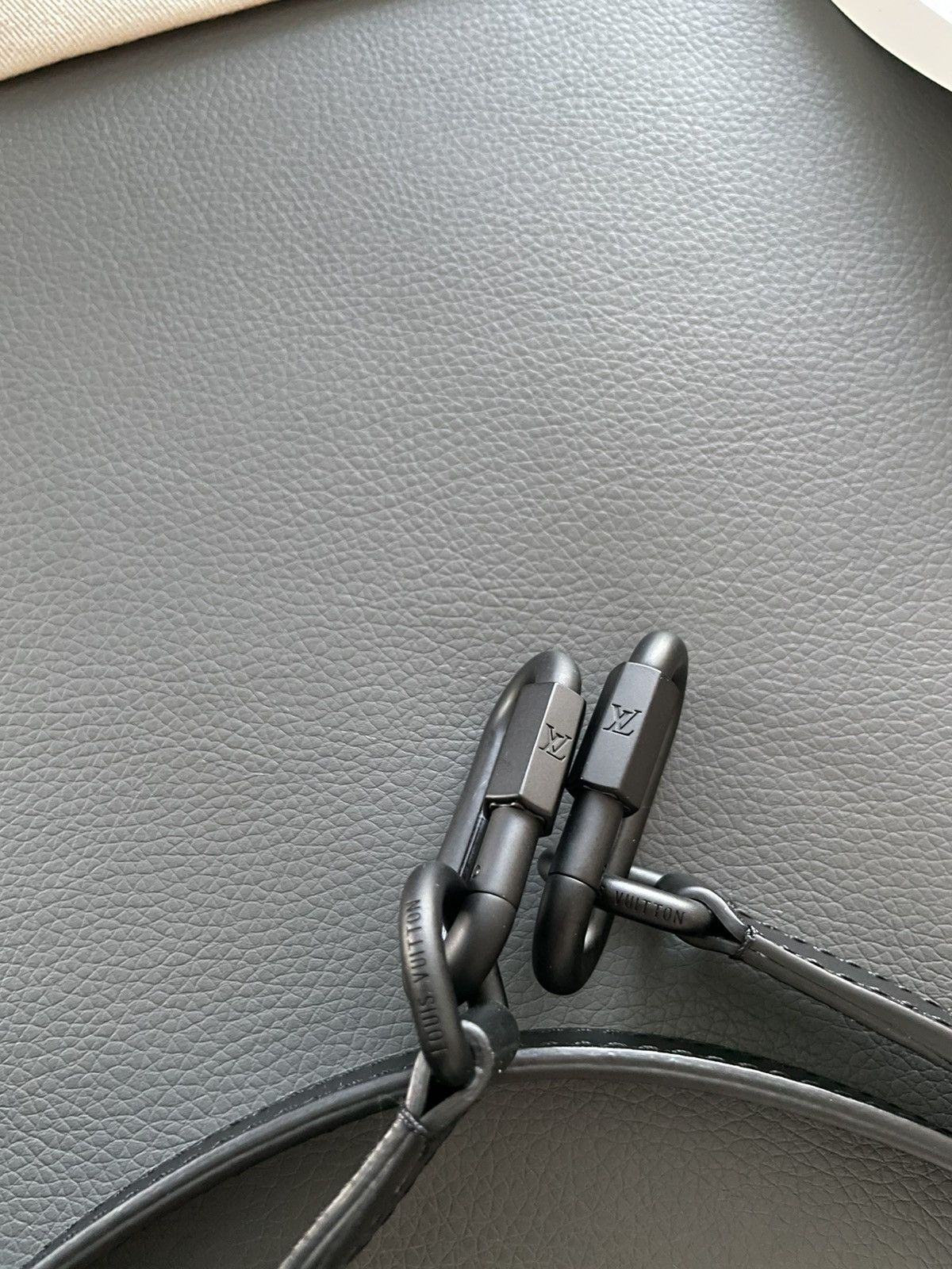 Louis Vuitton Super Rare Virgil Abloh Runway Monogram Leather Trunk Box Size ONE SIZE - 13 Thumbnail