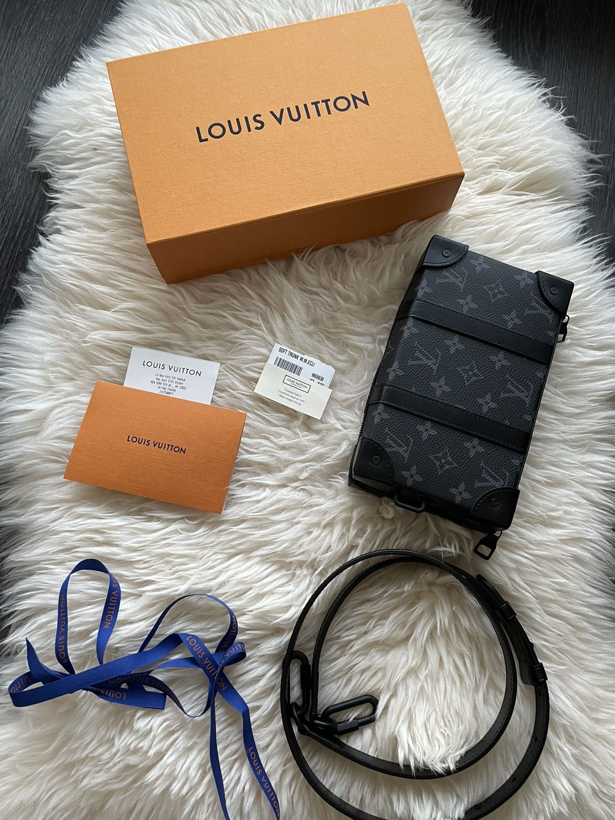 Louis Vuitton Super Rare Virgil Abloh Runway Monogram Leather Trunk Box Size ONE SIZE - 4 Thumbnail