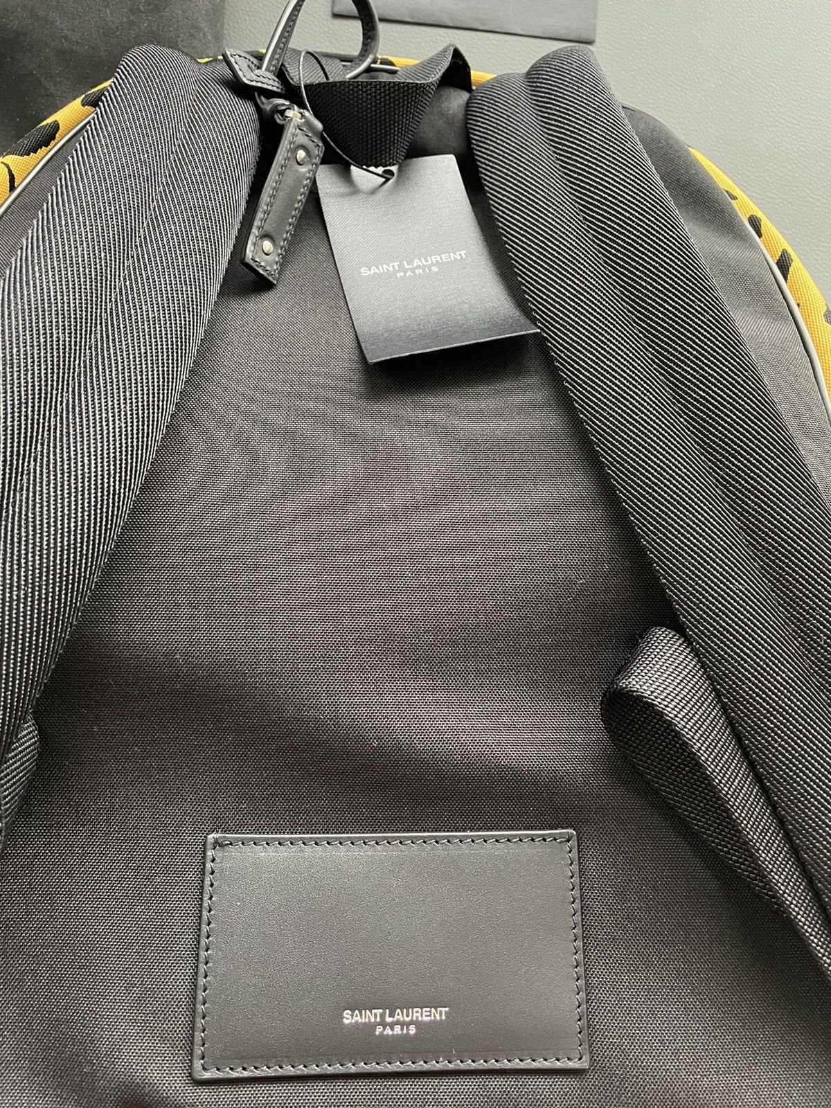 Hedi Slimane × Saint Laurent Paris × Yves Saint Laurent Runway Saint Laurent City Backpack Brand New Size ONE SIZE - 10 Thumbnail