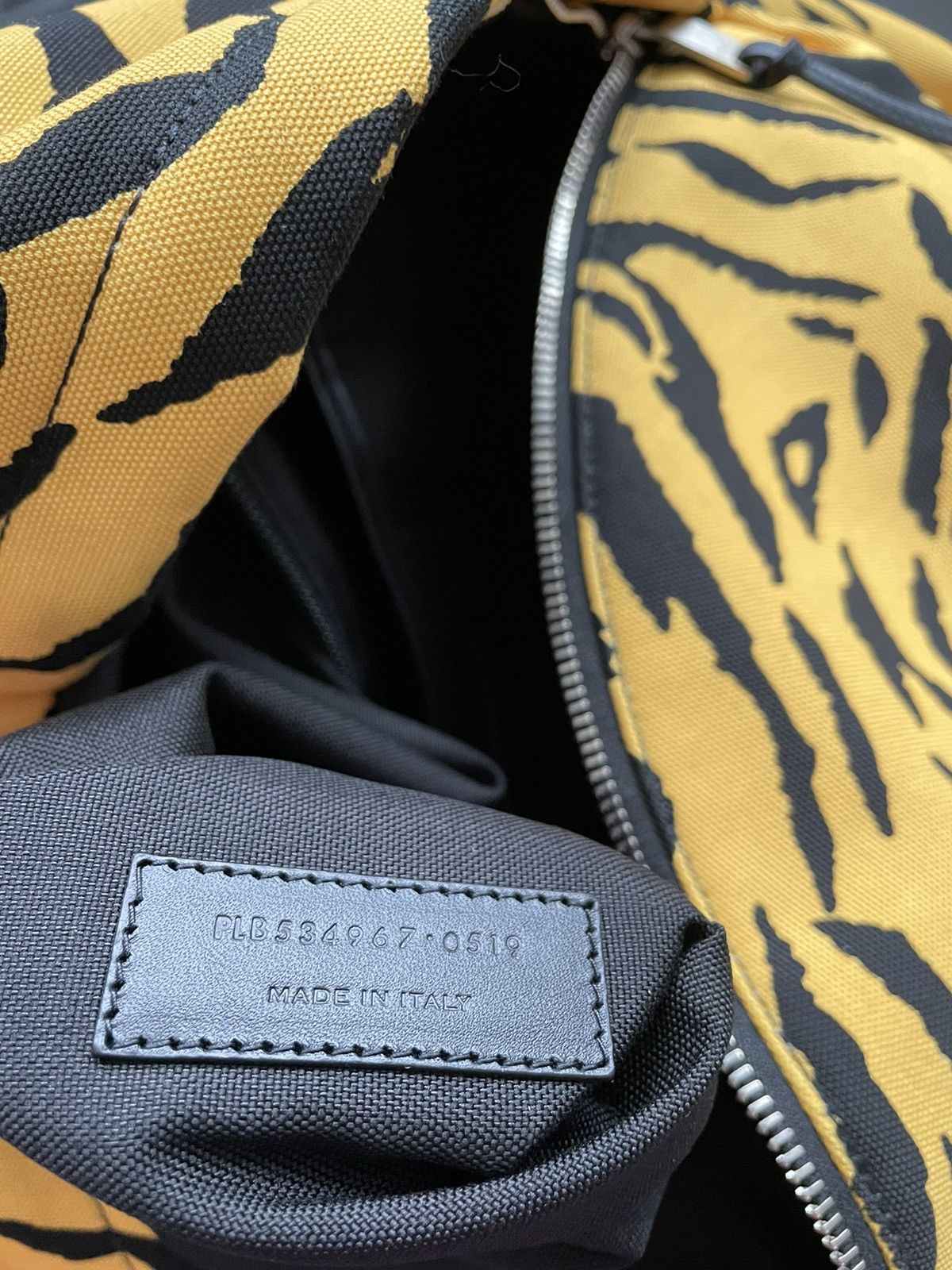 Hedi Slimane × Saint Laurent Paris × Yves Saint Laurent Runway Saint Laurent City Backpack Brand New Size ONE SIZE - 8 Thumbnail
