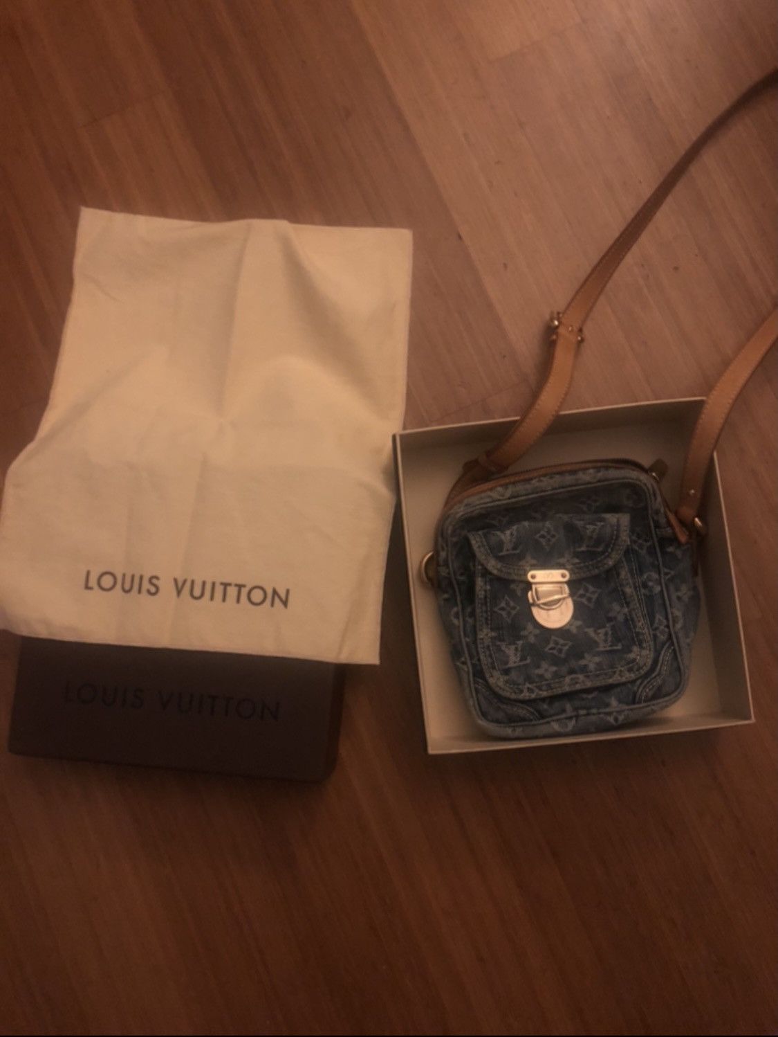 Louis Vuitton Louis Vuitton 2007 denim monogram shoulder danube bag Size ONE SIZE - 6 Thumbnail