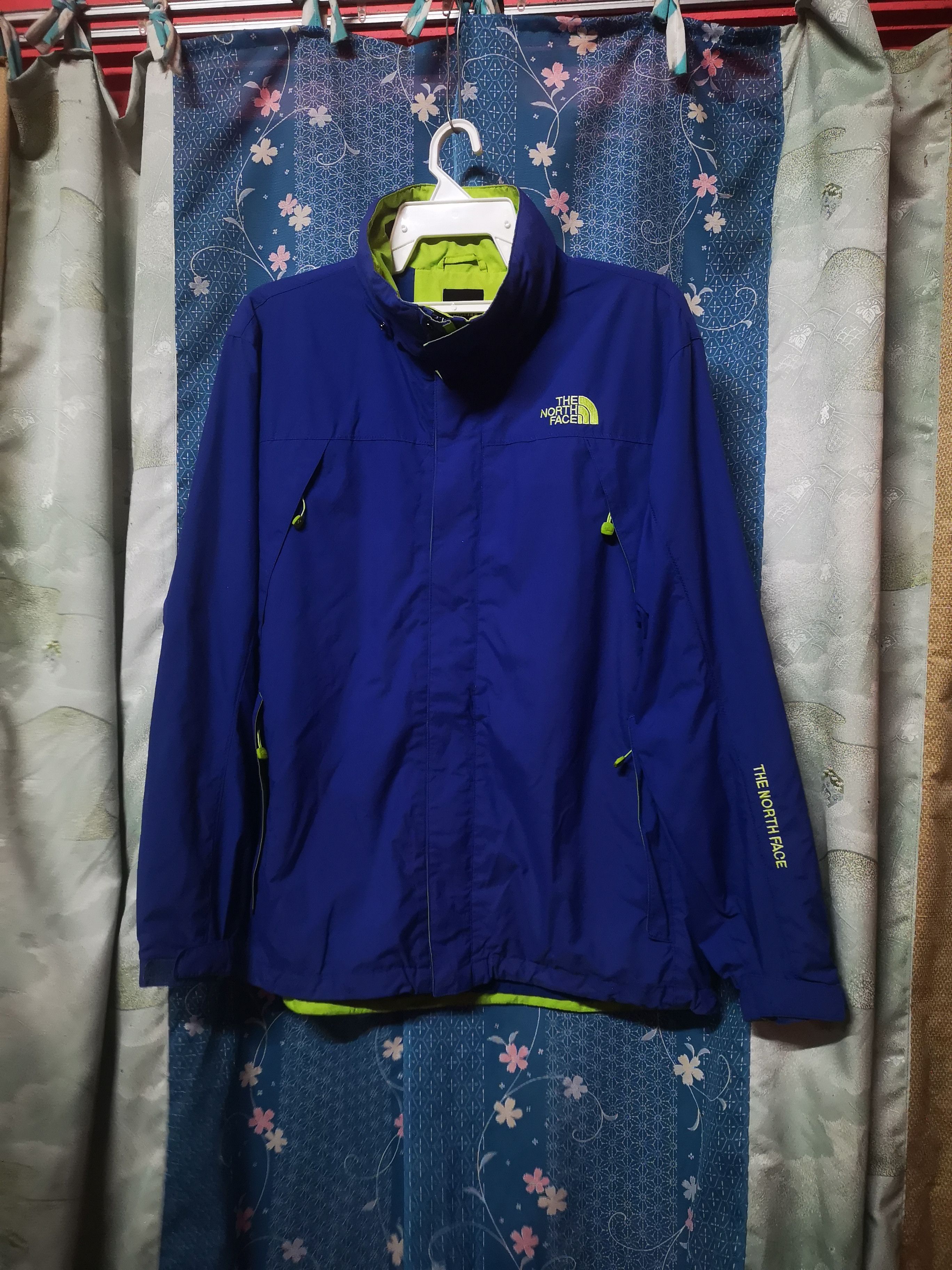 🔥Best Offer🔥Vintage TNF windbreaker