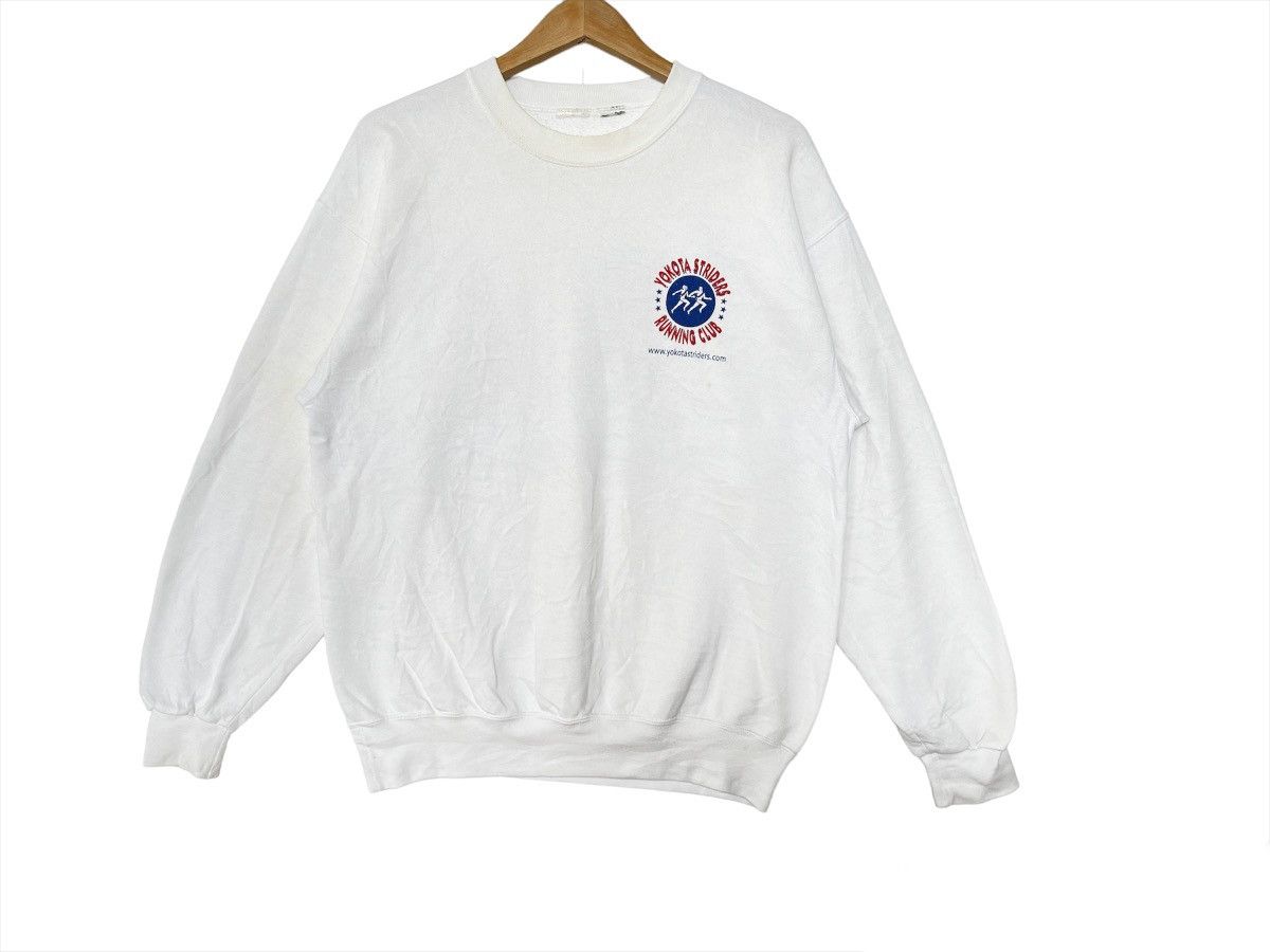 Vintage YAKOTA STRIDERS Crewneck Sweatshirt Size M