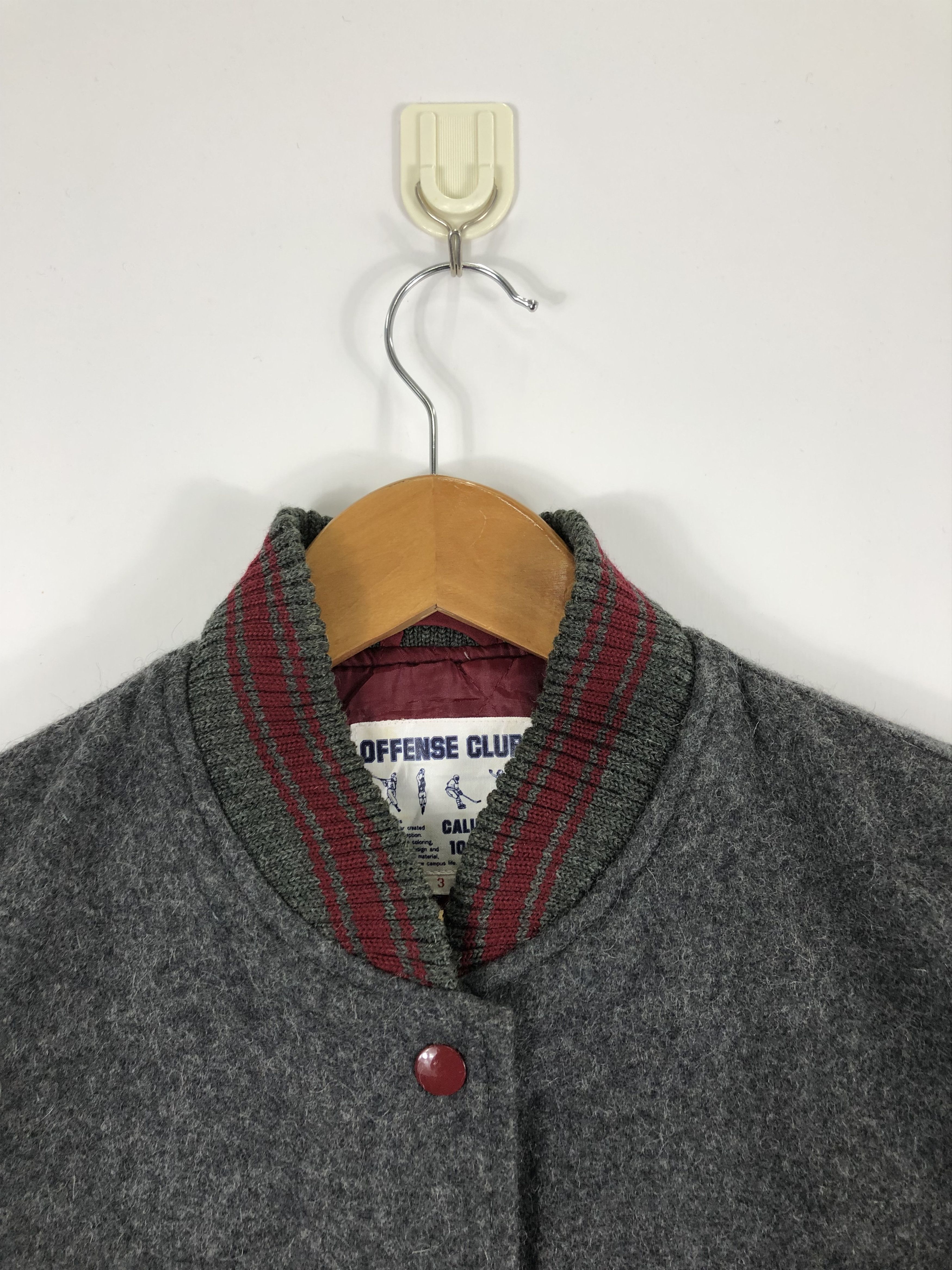 Vintage Vintage Offense Club Varsity Jacket V0260 Size US L / EU 52-54 / 3 - 7 Thumbnail