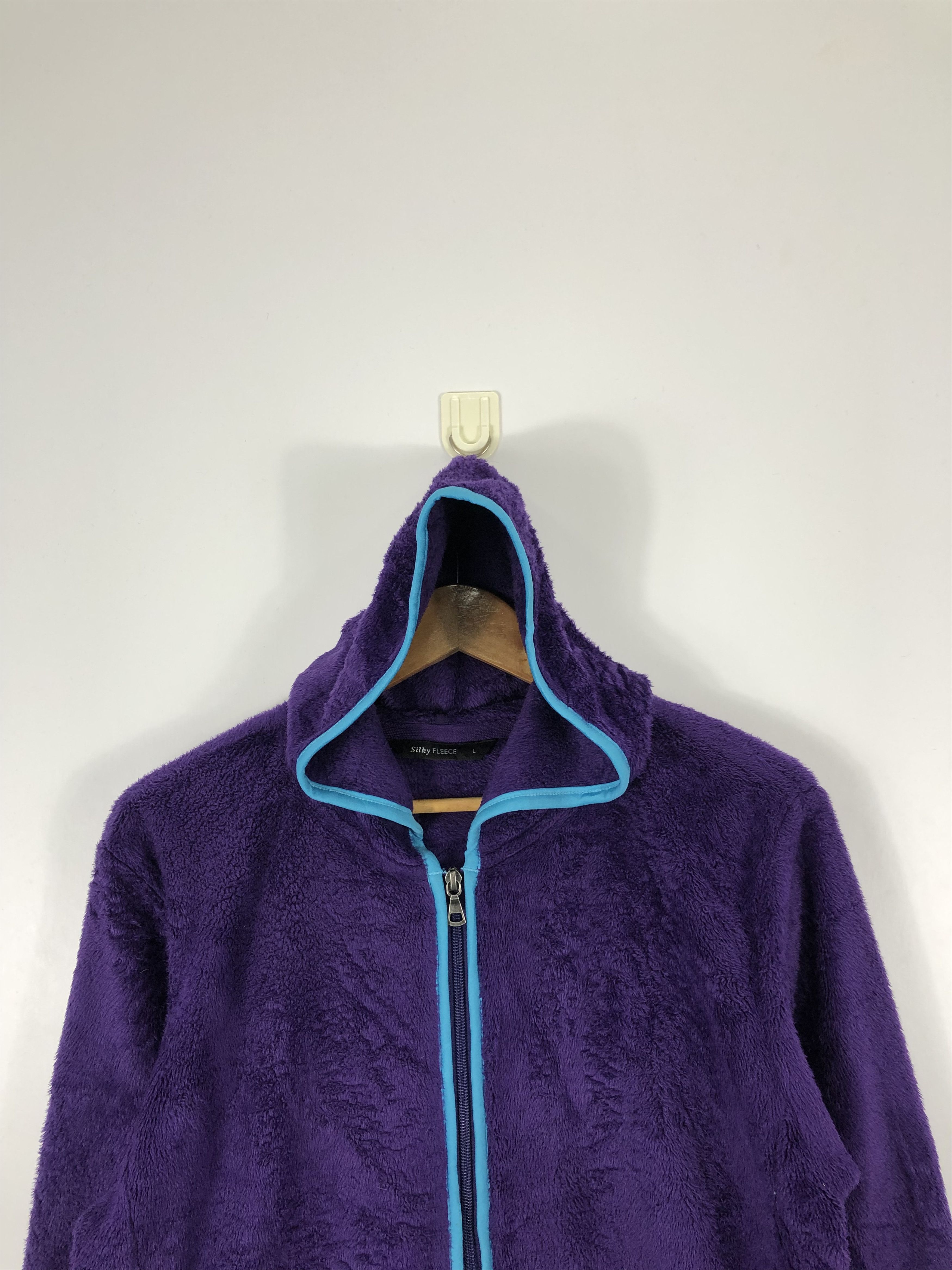 Japanese Brand Japanese Brand Uniqlo Fleece Hoodie Jacket J0572 Size US L / EU 52-54 / 3 - 2 Thumbnail