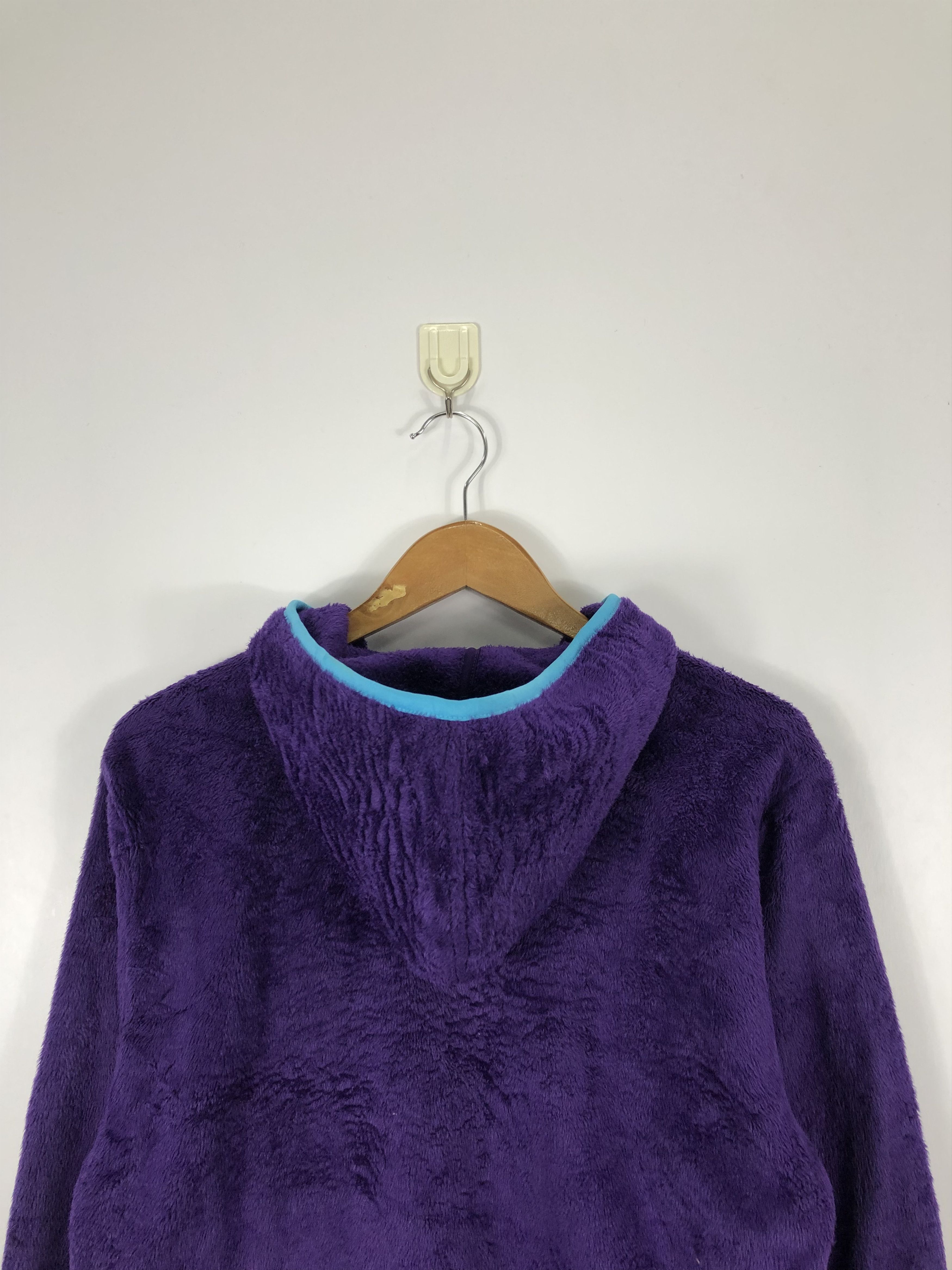 Japanese Brand Japanese Brand Uniqlo Fleece Hoodie Jacket J0572 Size US L / EU 52-54 / 3 - 4 Thumbnail
