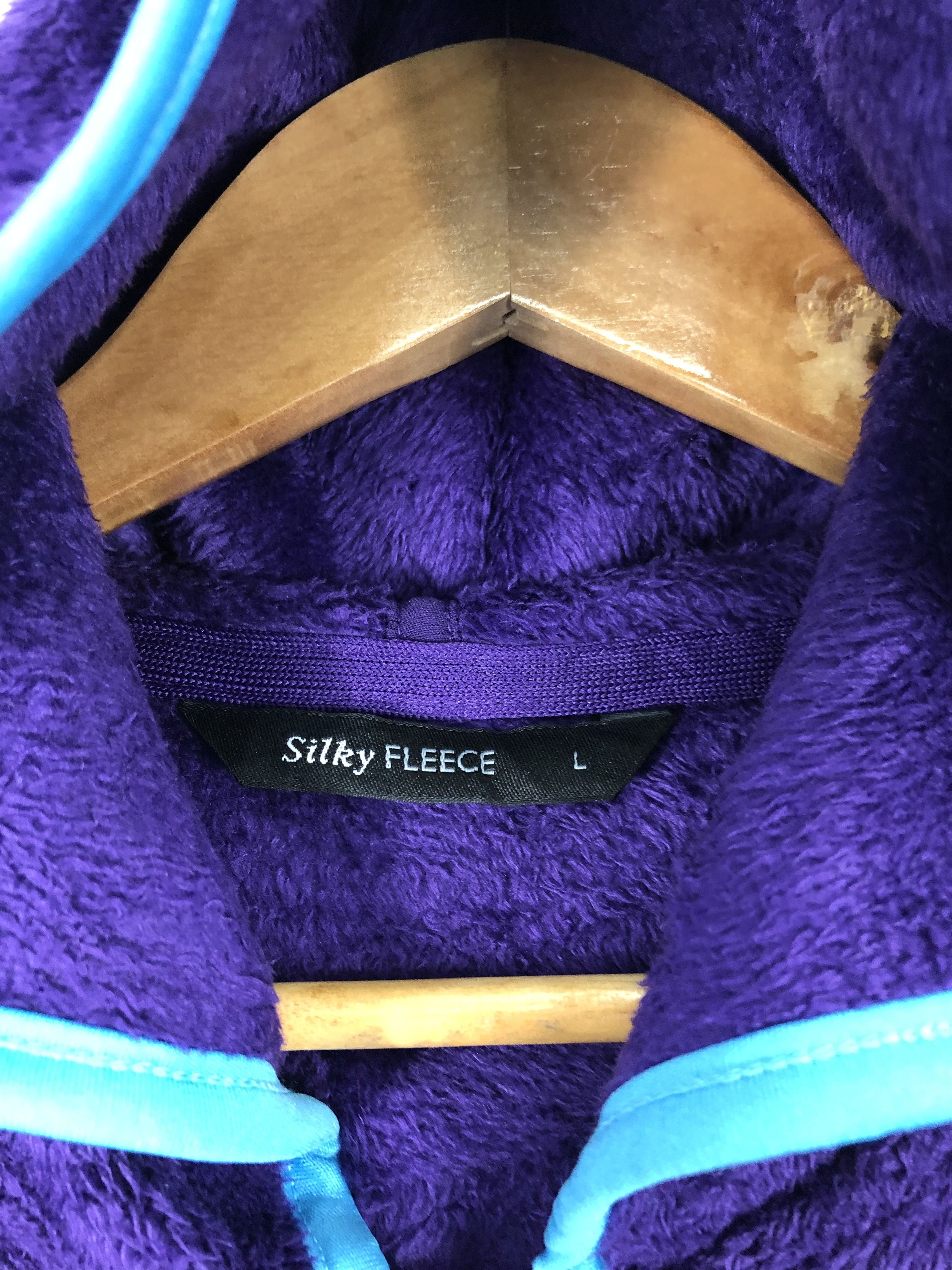 Japanese Brand Japanese Brand Uniqlo Fleece Hoodie Jacket J0572 Size US L / EU 52-54 / 3 - 7 Thumbnail