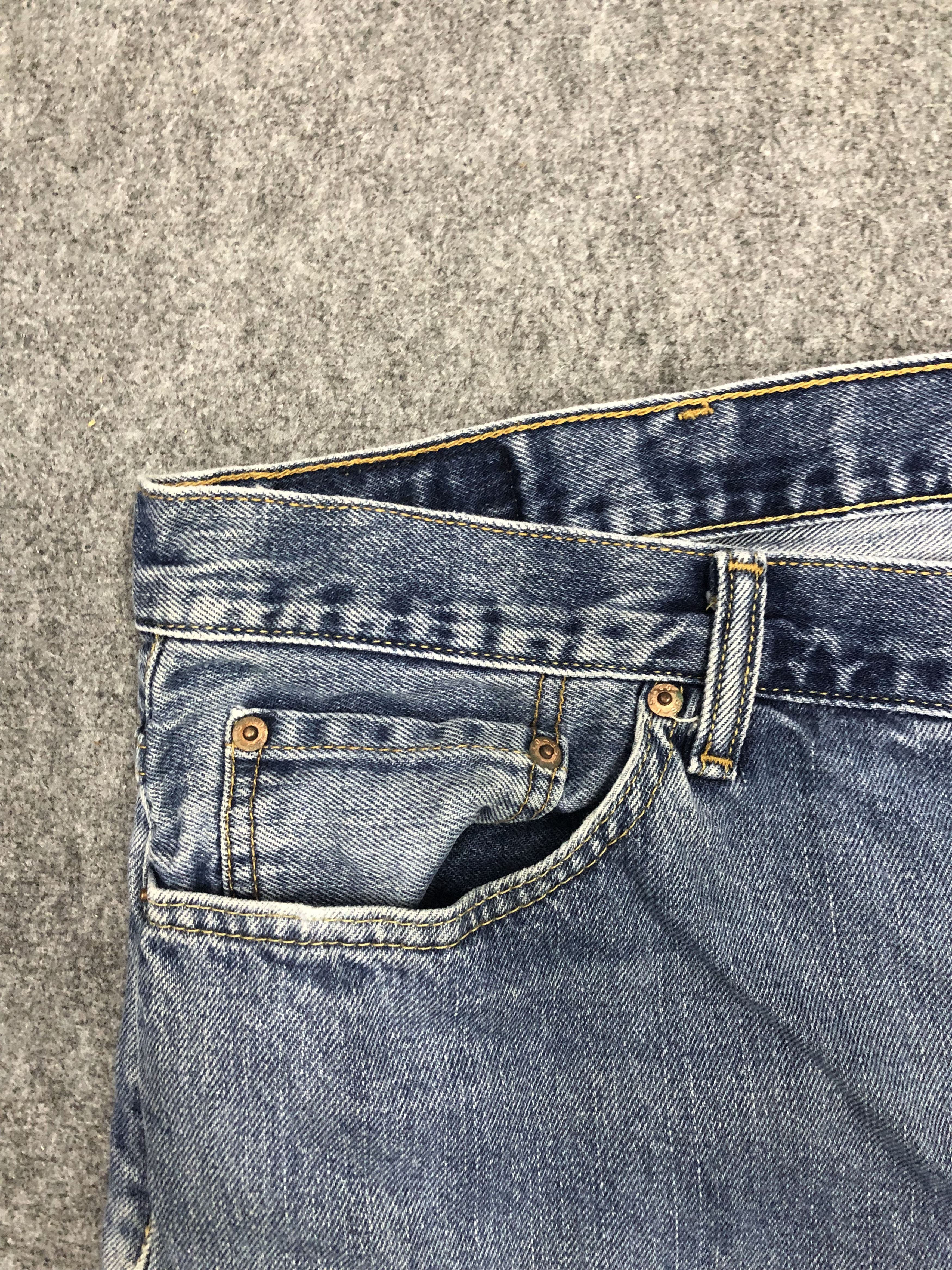 Levi's Vintage Levis 505 Light Wash Jeans DP1050 Size US 44 / EU 60 - 9 Thumbnail