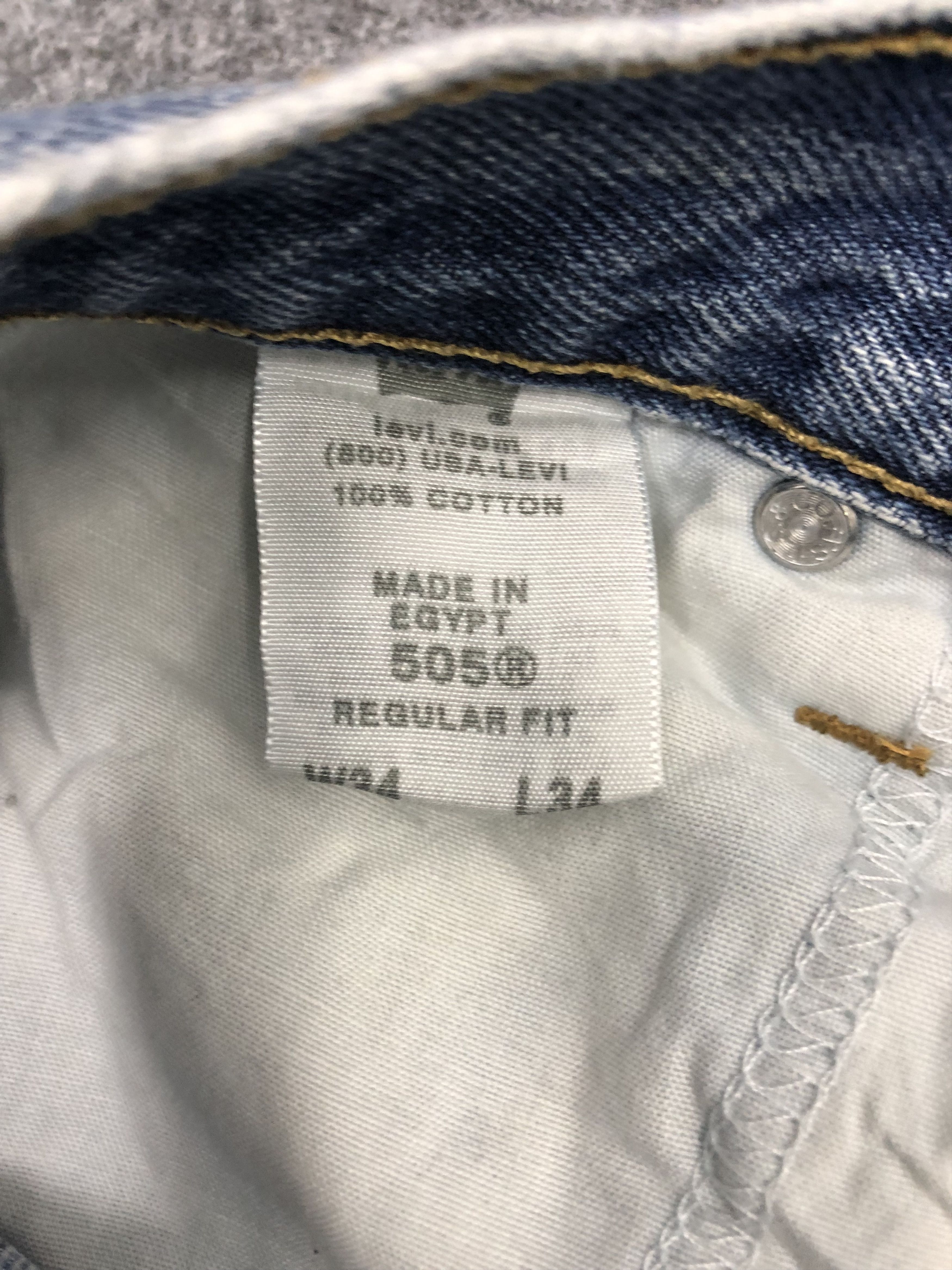 Levi's Vintage Levis 505 Jeans DP1049 Size US 36 / EU 52 - 6 Thumbnail