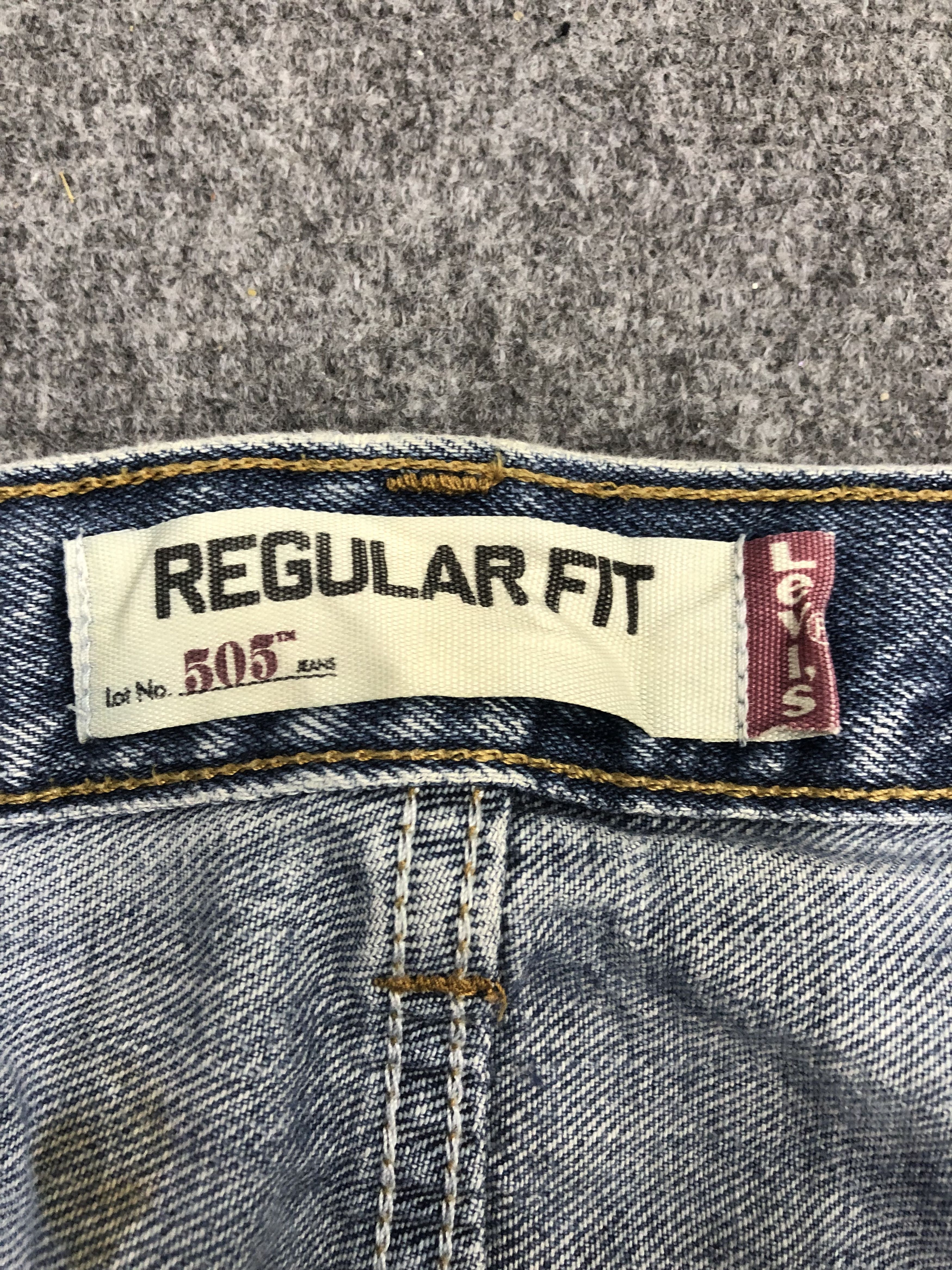 Levi's Vintage Levis 505 Jeans DP1049 Size US 36 / EU 52 - 12 Thumbnail