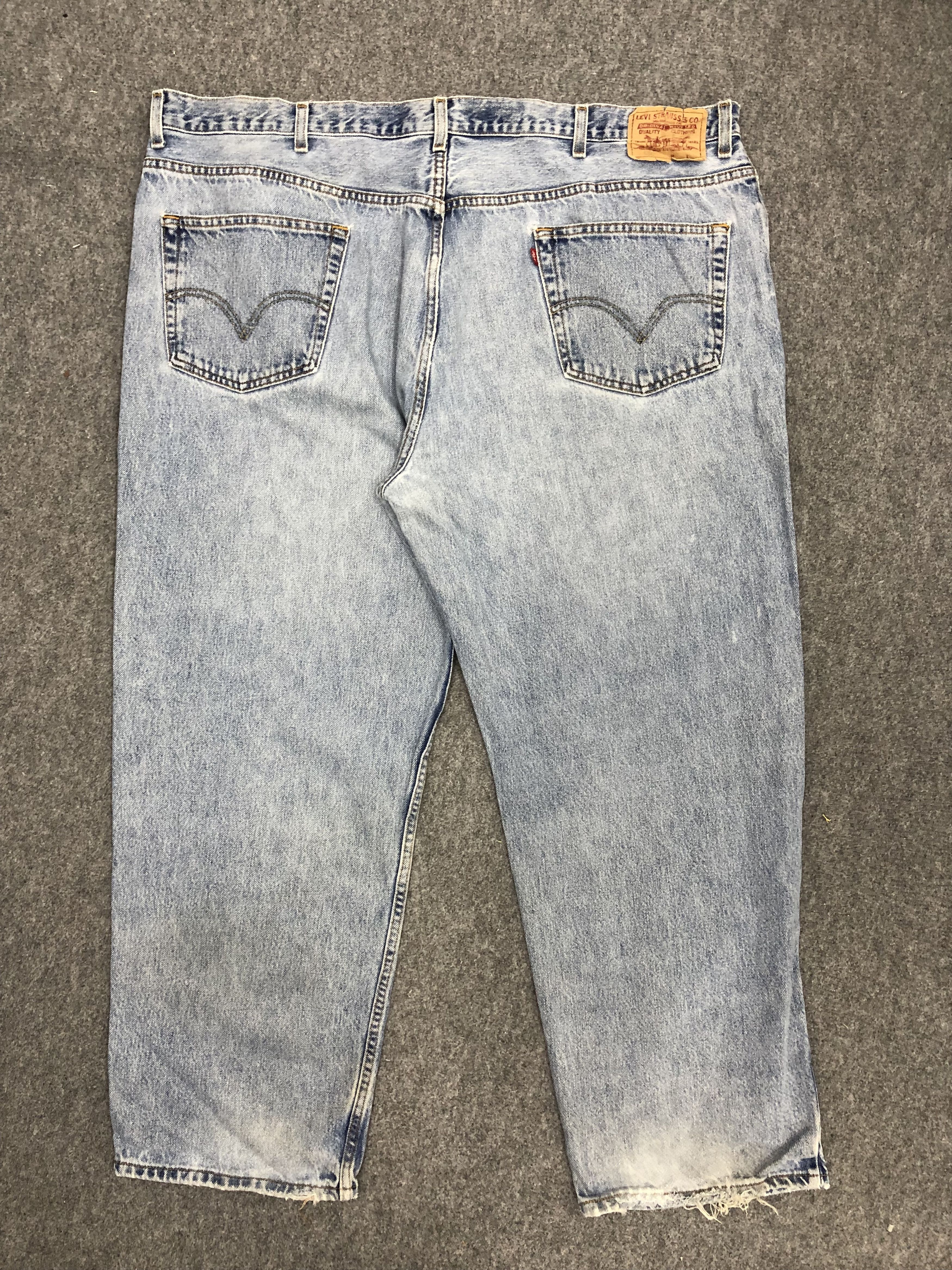 Levi's Vintage Levis 550 Sun Faded Jeans DP1066 Size US 44 / EU 60 - 3 Thumbnail