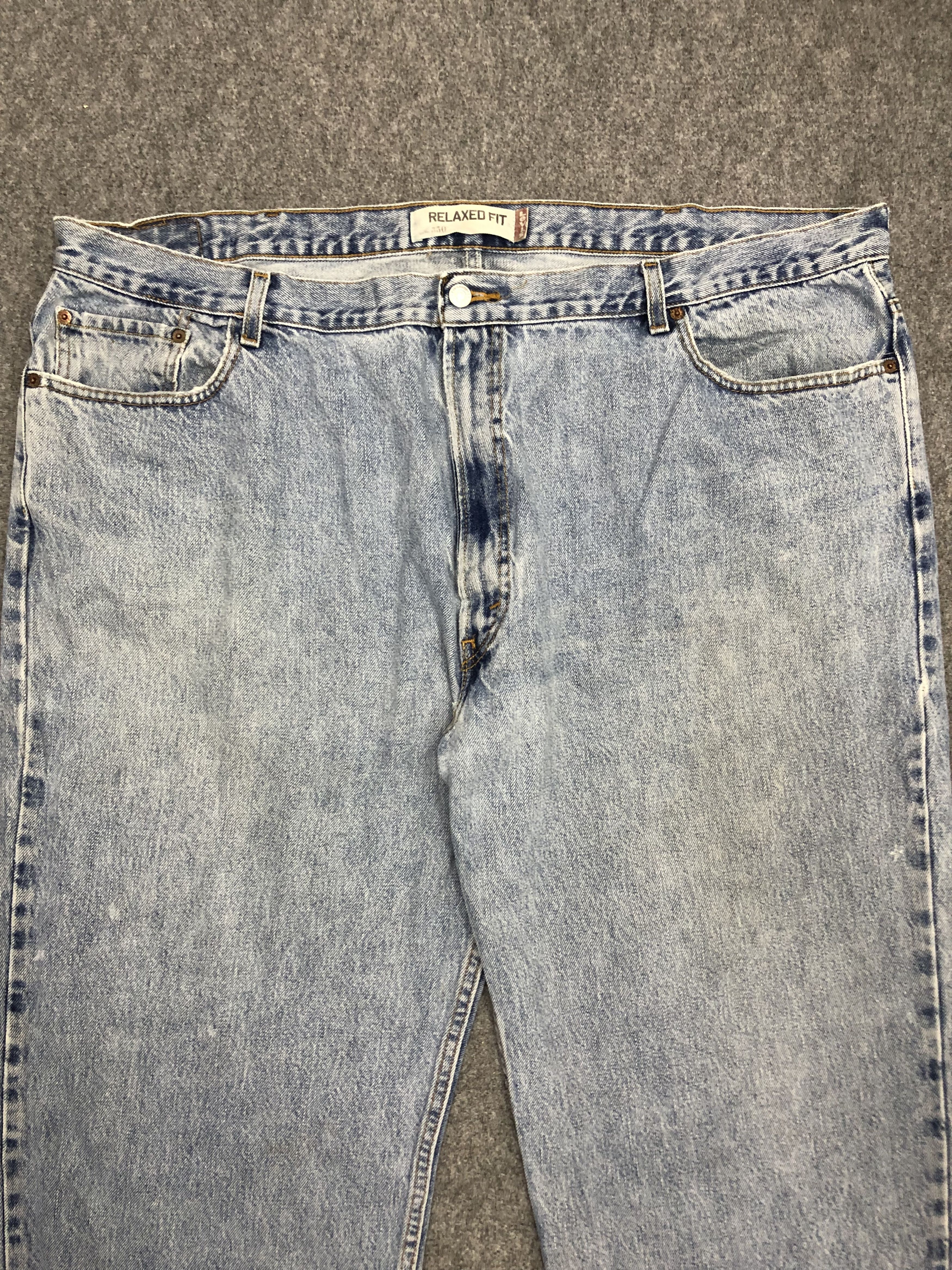Levi's Vintage Levis 550 Sun Faded Jeans DP1066 Size US 44 / EU 60 - 2 Thumbnail