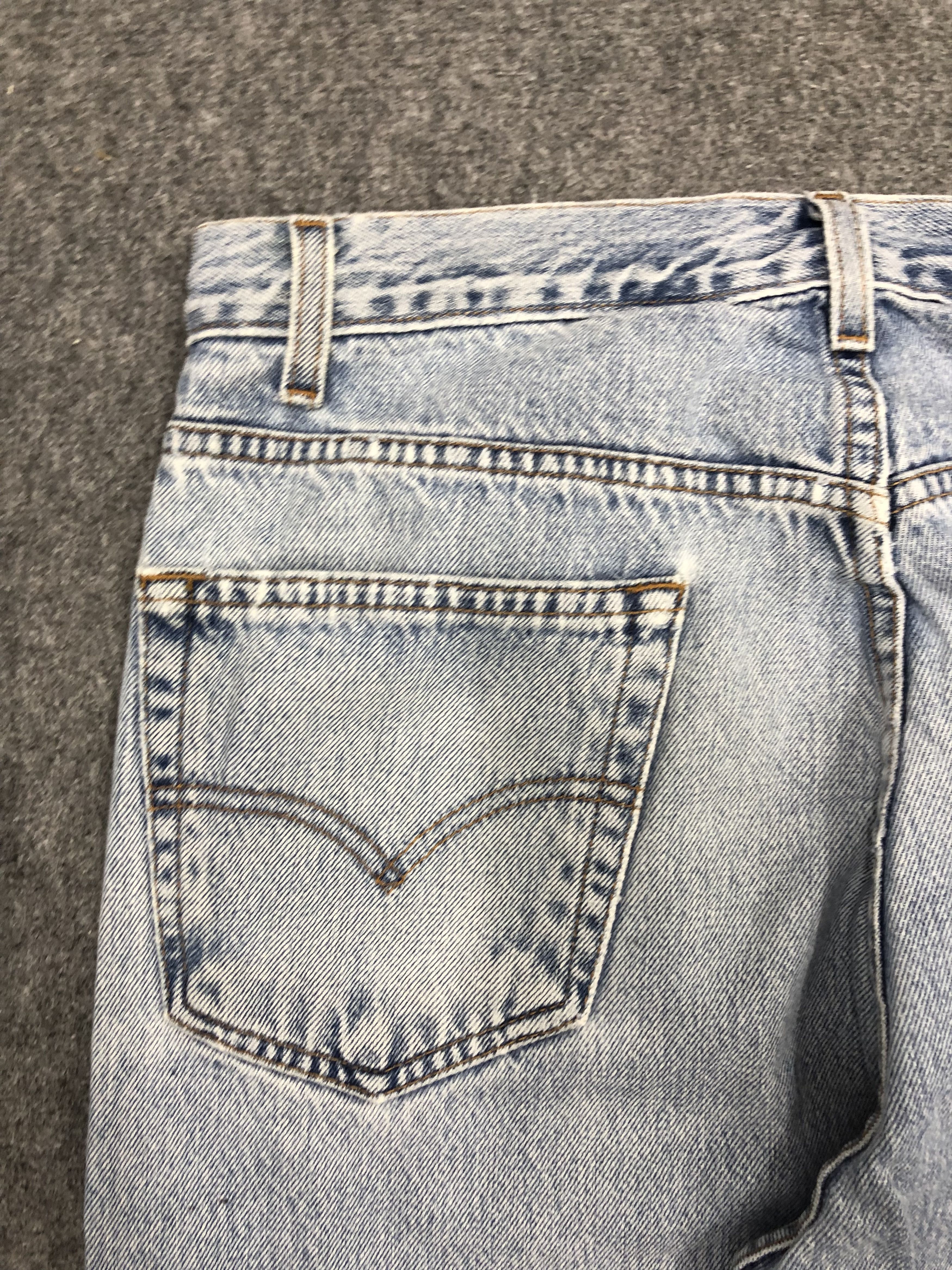 Levi's Vintage Levis 505 Sun Faded Jeans DP1054 Size US 32 / EU 48 - 15 Thumbnail